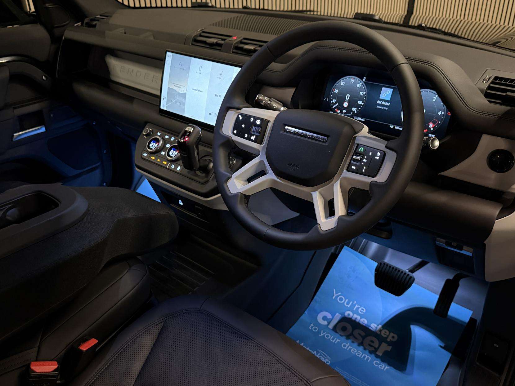 2025 LAND ROVER DEFENDER 90 2025 LAND ROVER DEFENDER 90