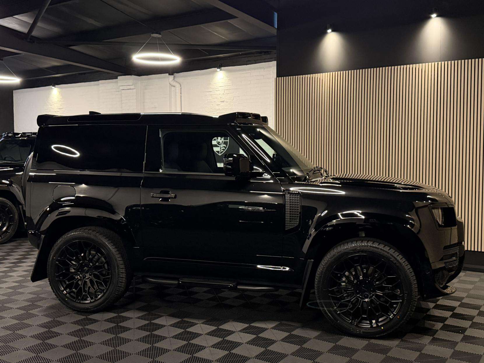 2025 LAND ROVER DEFENDER 90 2025 LAND ROVER DEFENDER 90