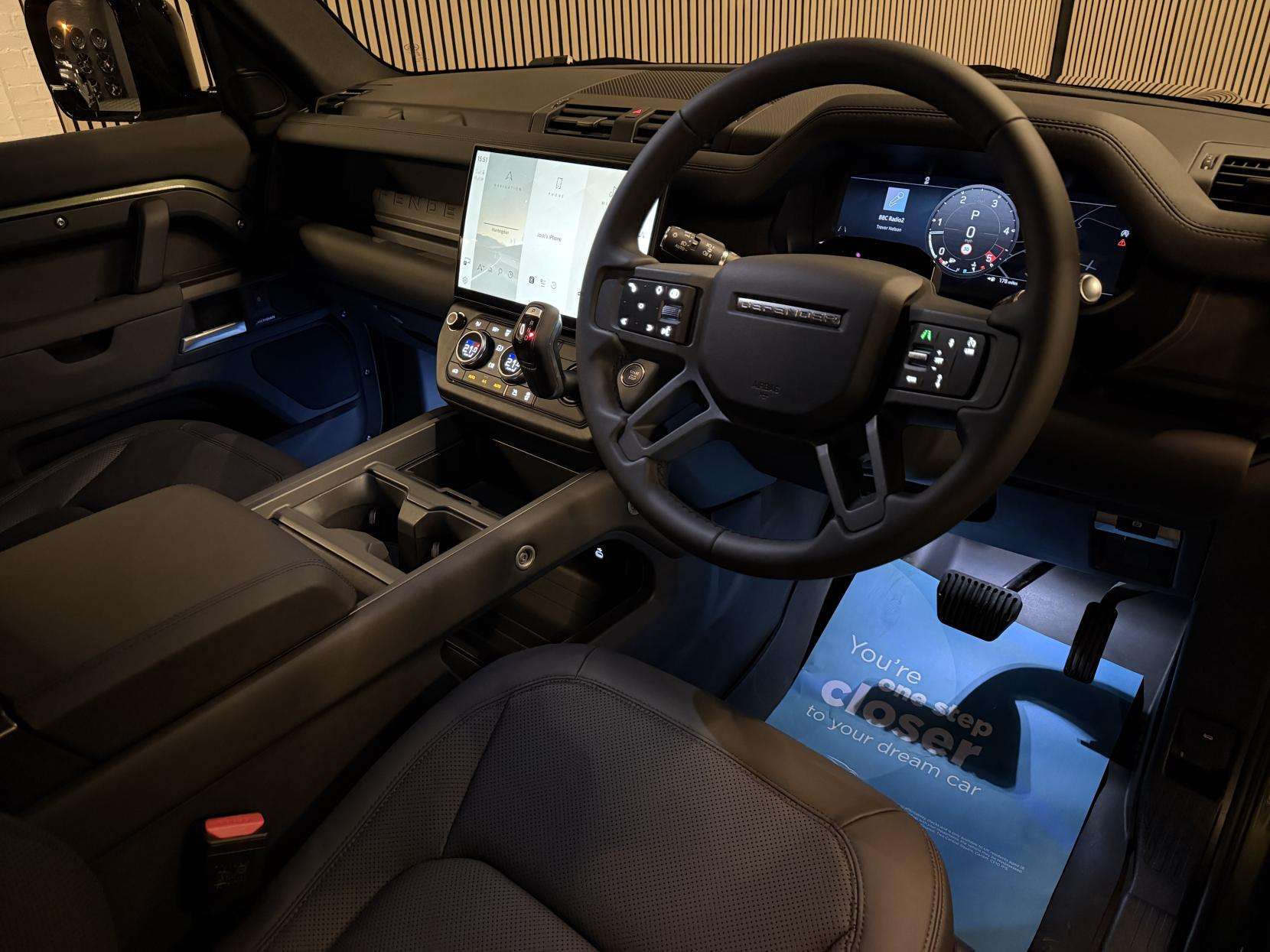 A 2026 LAND ROVER DEFENDER 90 3.0 D250 MHEV X-Dynamic SE Hard Top SUV 3dr Diesel Auto 4WD SWB Euro 6 (s/s) (249 ps) A 2026 LAND ROVER DEFENDER 90 3.0 D250 MHEV X-Dynamic SE Hard Top SUV 3dr Diesel Auto 4WD SWB Euro 6 (s/s) (249 ps)