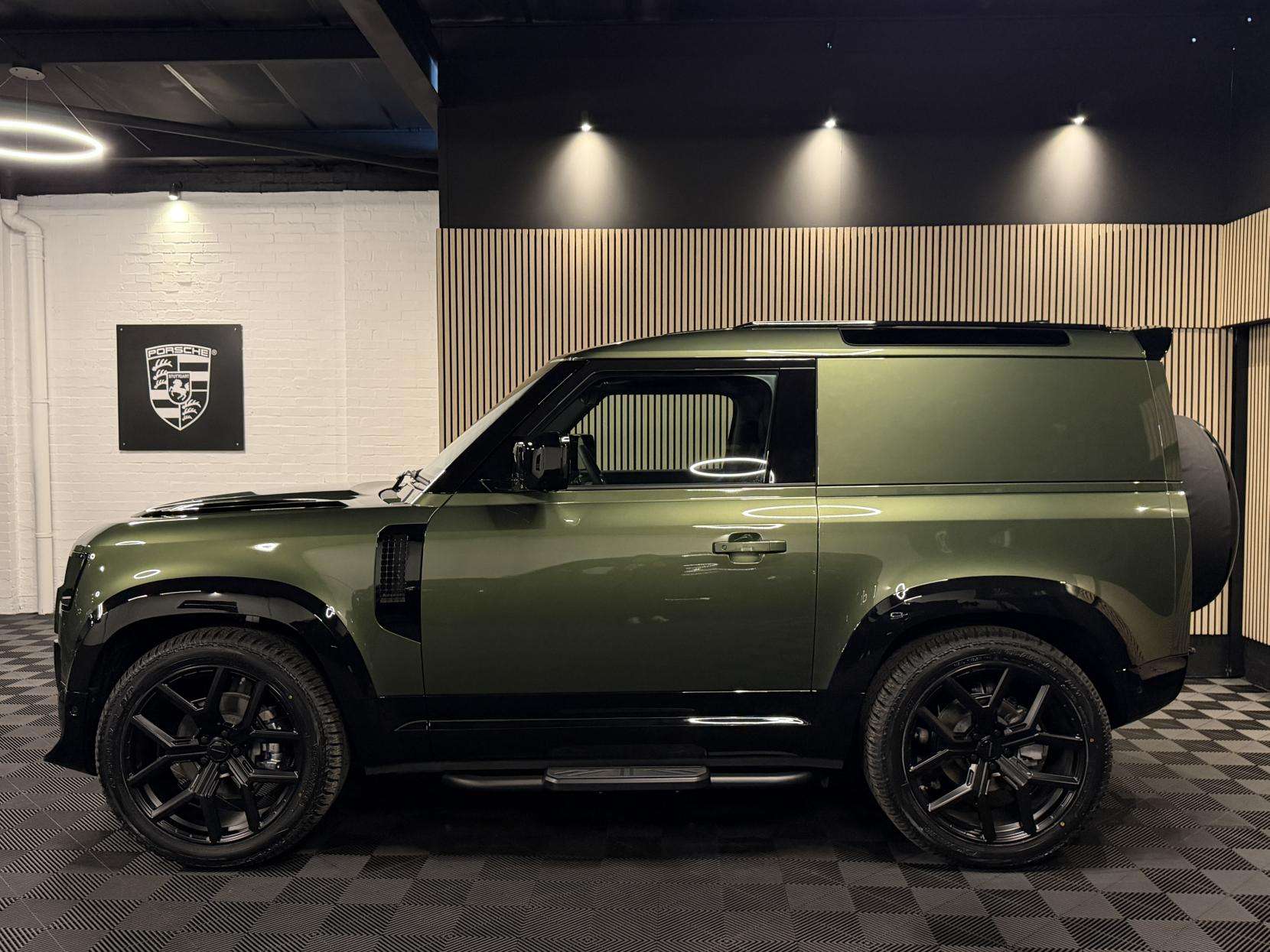 2026 LAND ROVER DEFENDER 90 2026 LAND ROVER DEFENDER 90