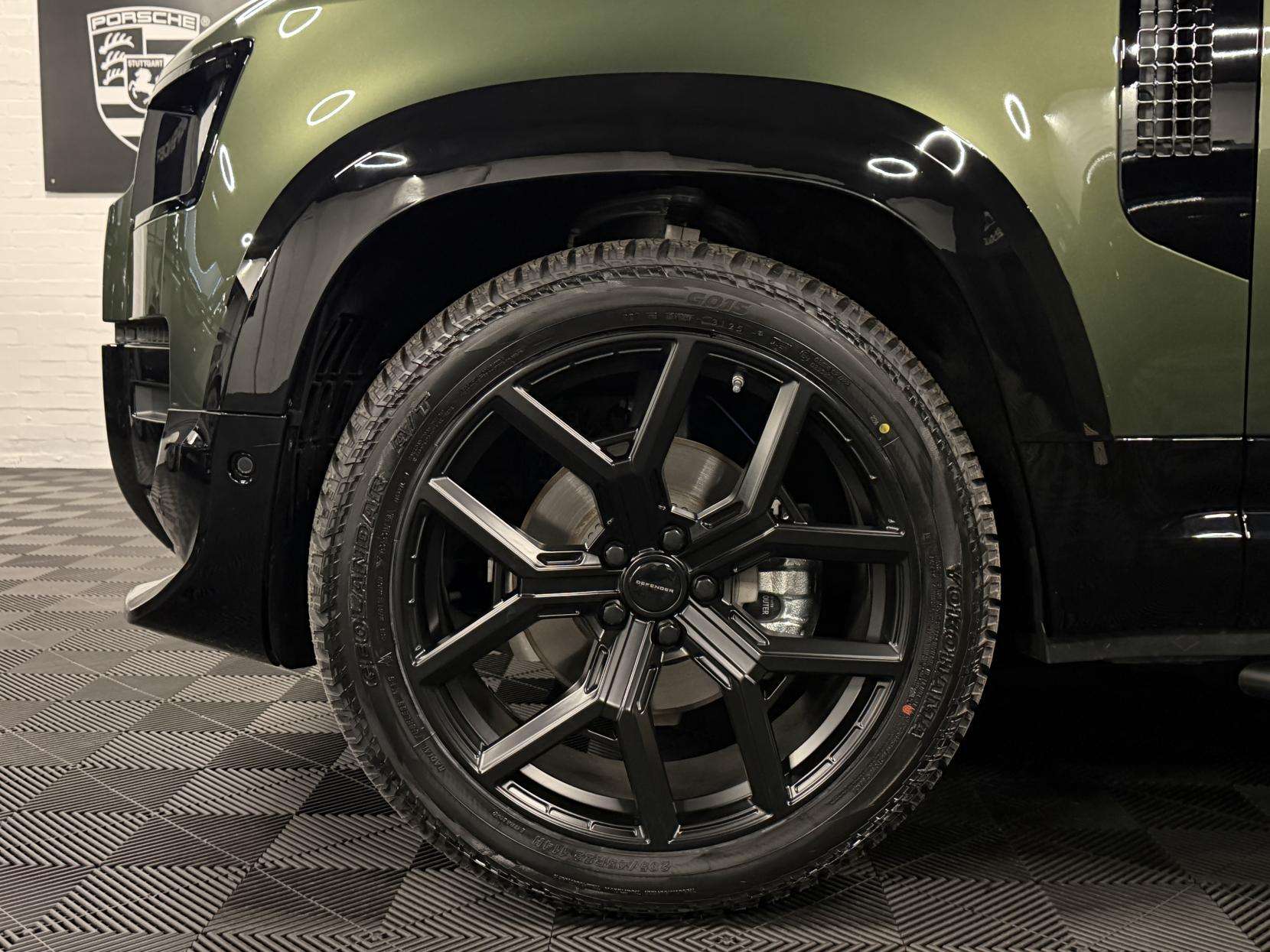 2026 LAND ROVER DEFENDER 90 2026 LAND ROVER DEFENDER 90