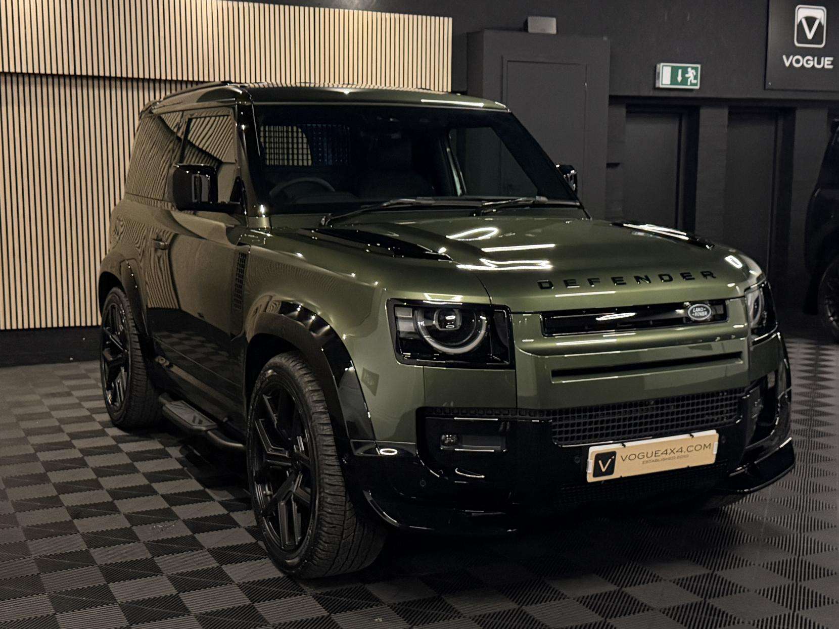 2026 LAND ROVER DEFENDER 90 2026 LAND ROVER DEFENDER 90