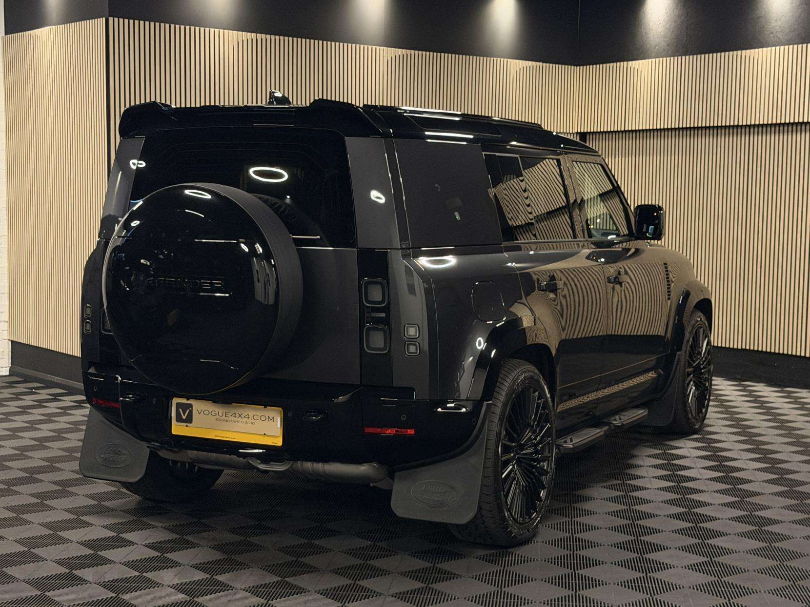 A 2026 LAND ROVER DEFENDER 110 3.0 D250 MHEV X-Dynamic HSE Hard Top SUV 5dr Diesel Auto 4WD MWB Euro 6 (s/s) (249 ps) A 2026 LAND ROVER DEFENDER 110 3.0 D250 MHEV X-Dynamic HSE Hard Top SUV 5dr Diesel Auto 4WD MWB Euro 6 (s/s) (249 ps)