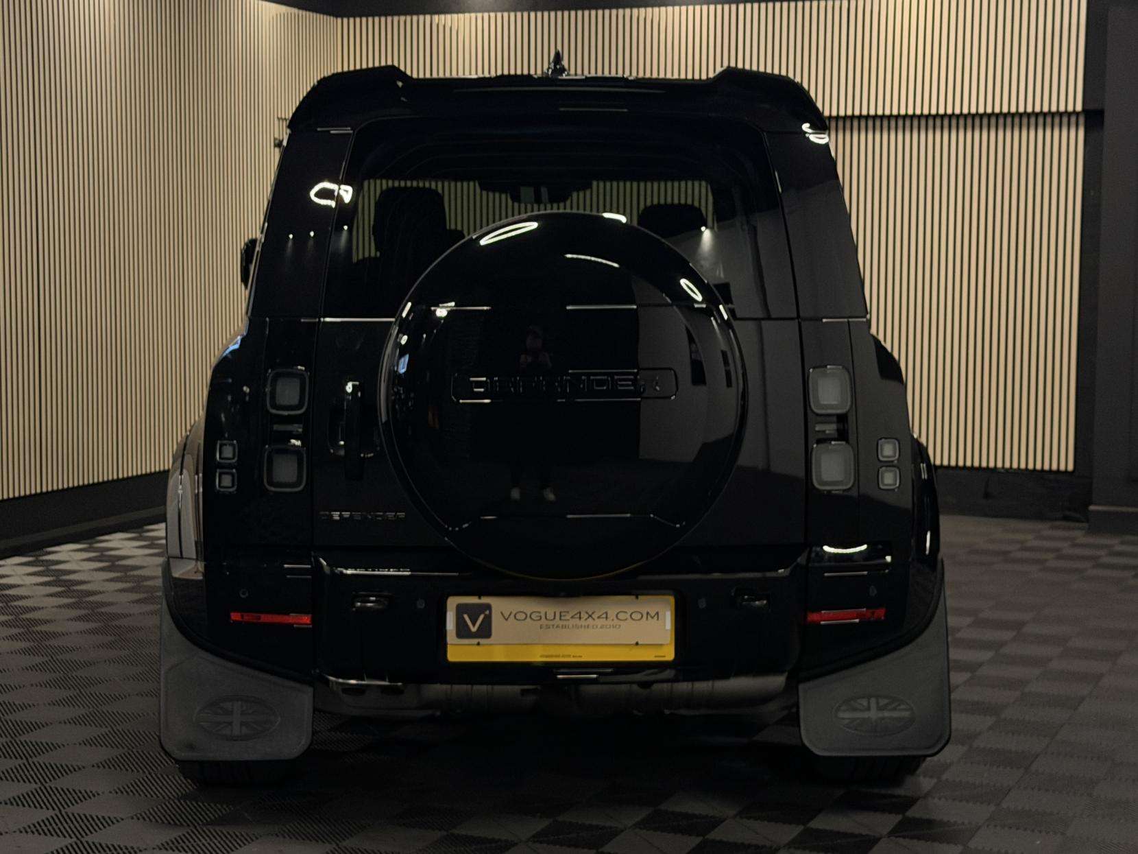 2026 LAND ROVER DEFENDER 110 2026 LAND ROVER DEFENDER 110