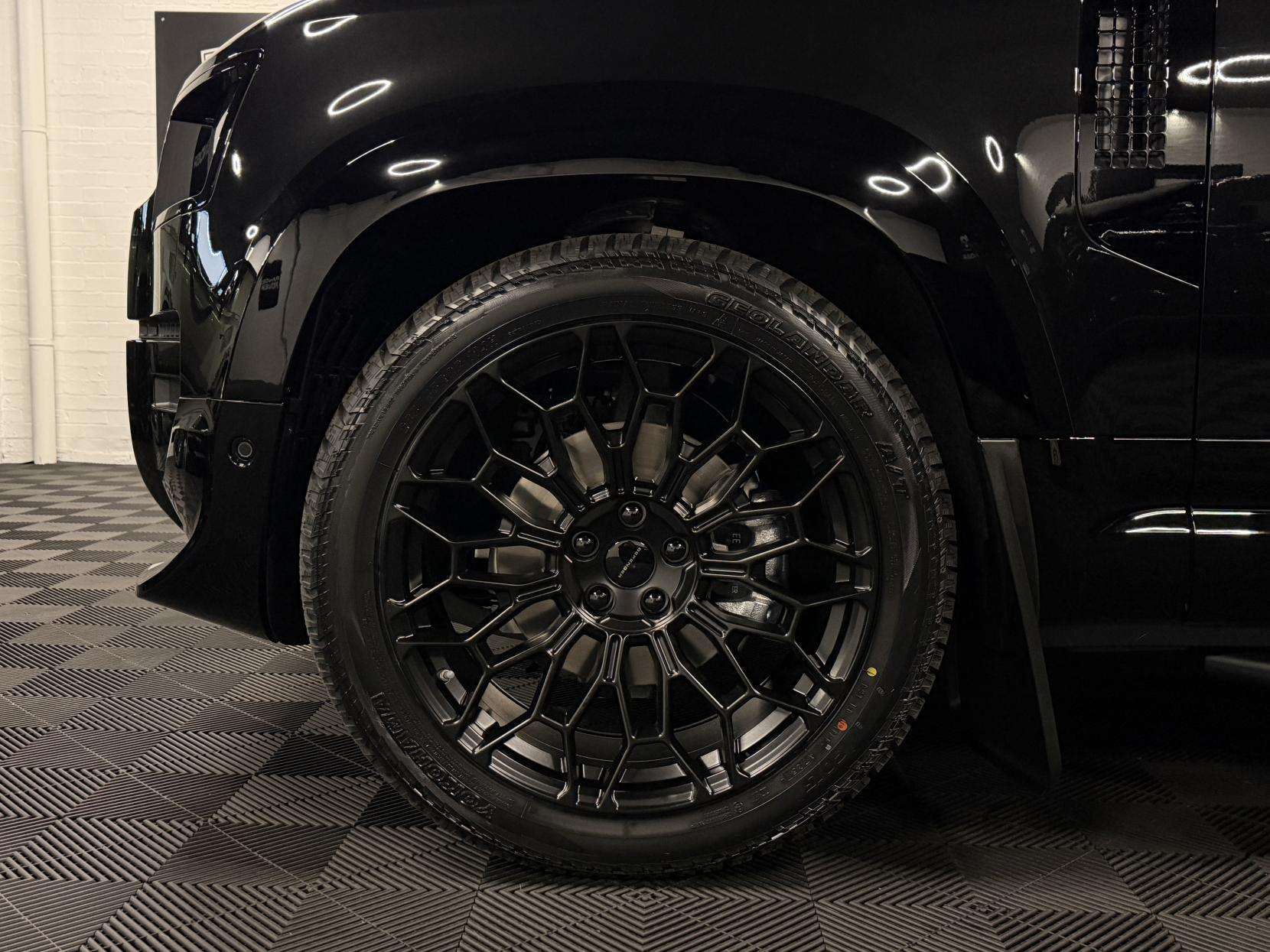 2026 LAND ROVER DEFENDER 110 2026 LAND ROVER DEFENDER 110