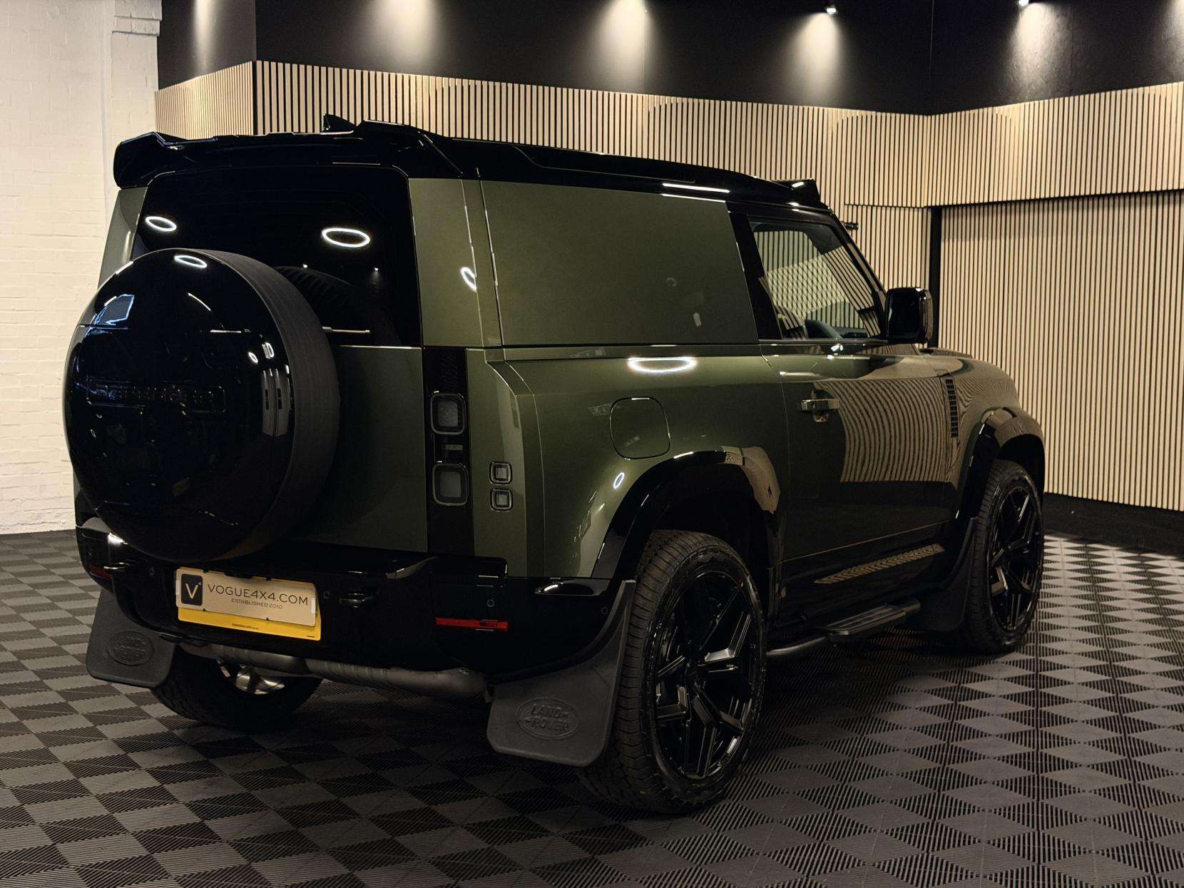 2026 LAND ROVER DEFENDER 90 2026 LAND ROVER DEFENDER 90