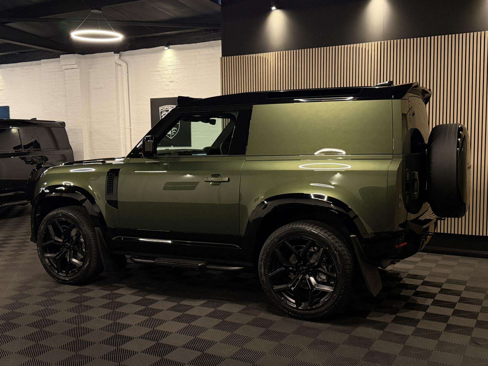 2026 LAND ROVER DEFENDER 90 2026 LAND ROVER DEFENDER 90