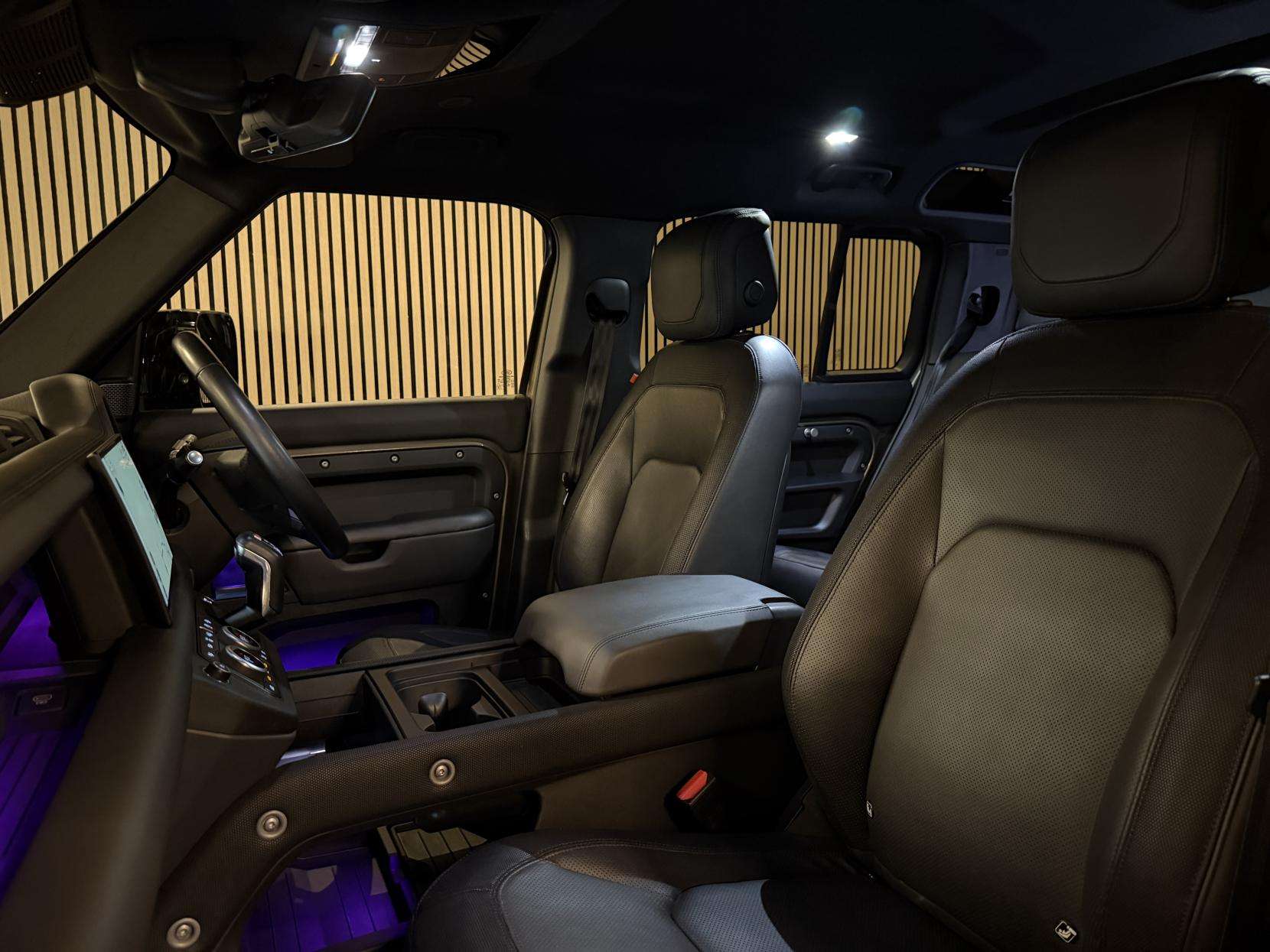 2023 LAND ROVER DEFENDER 110 2023 LAND ROVER DEFENDER 110