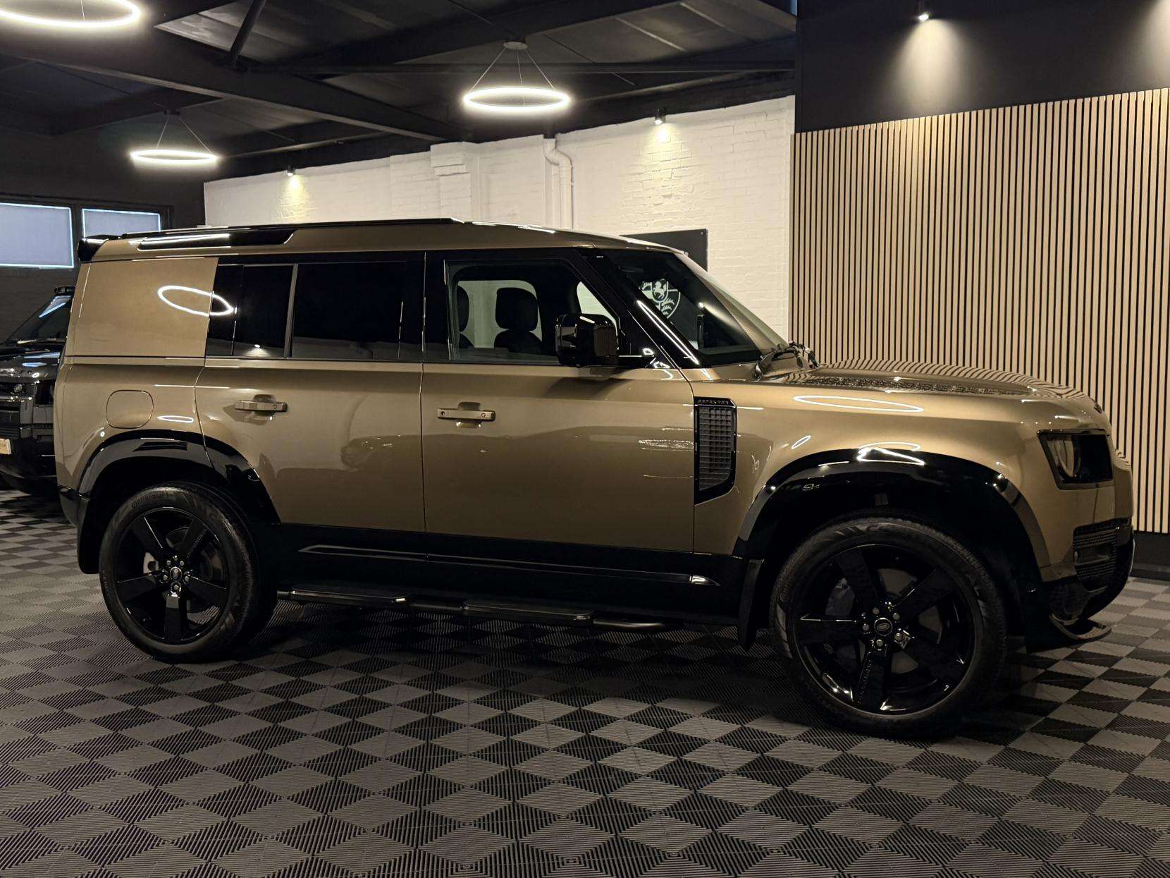 2023 LAND ROVER DEFENDER 110 2023 LAND ROVER DEFENDER 110