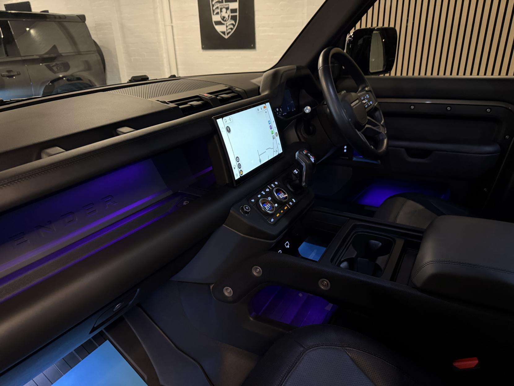 2023 LAND ROVER DEFENDER 110 2023 LAND ROVER DEFENDER 110