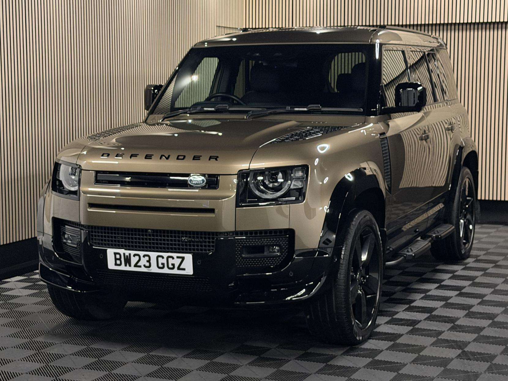 2023 LAND ROVER DEFENDER 110 2023 LAND ROVER DEFENDER 110