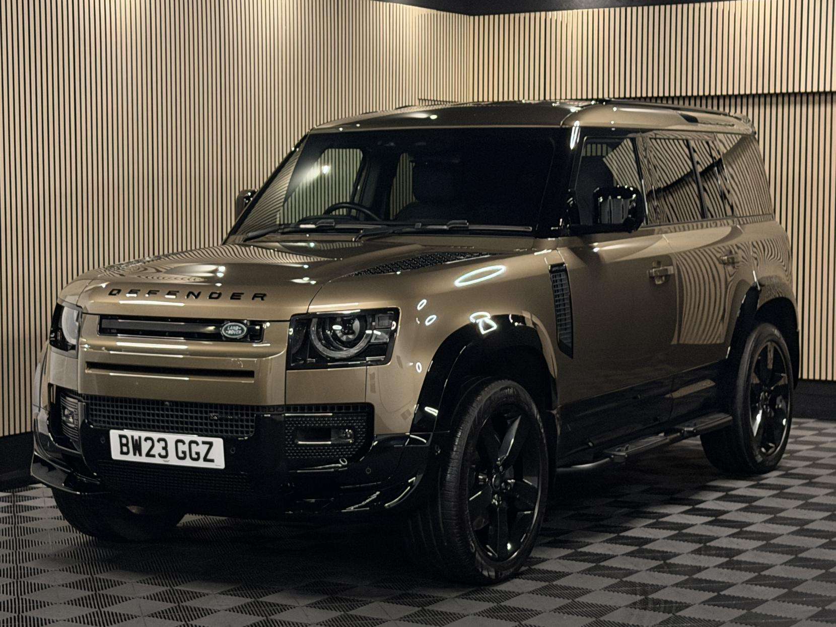 2023 LAND ROVER DEFENDER 110 2023 LAND ROVER DEFENDER 110