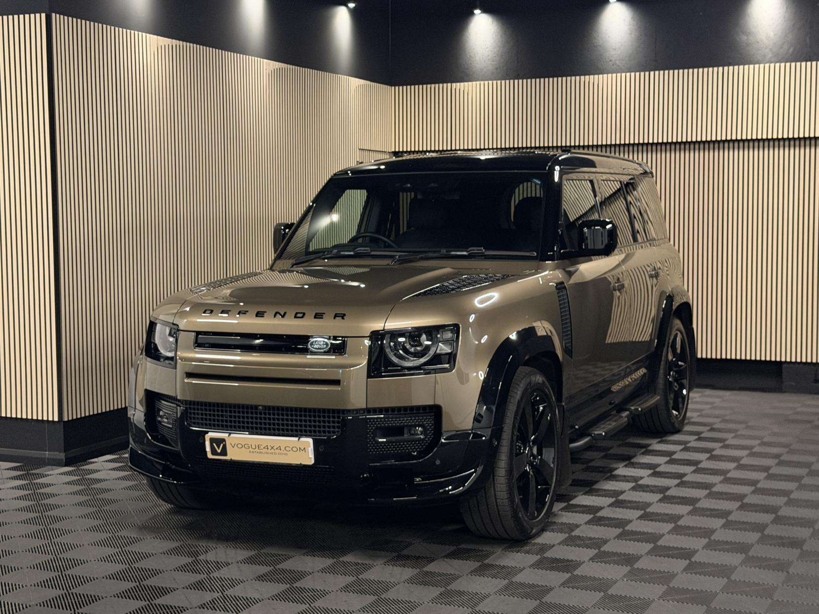 2024 LAND ROVER DEFENDER 110 2024 LAND ROVER DEFENDER 110
