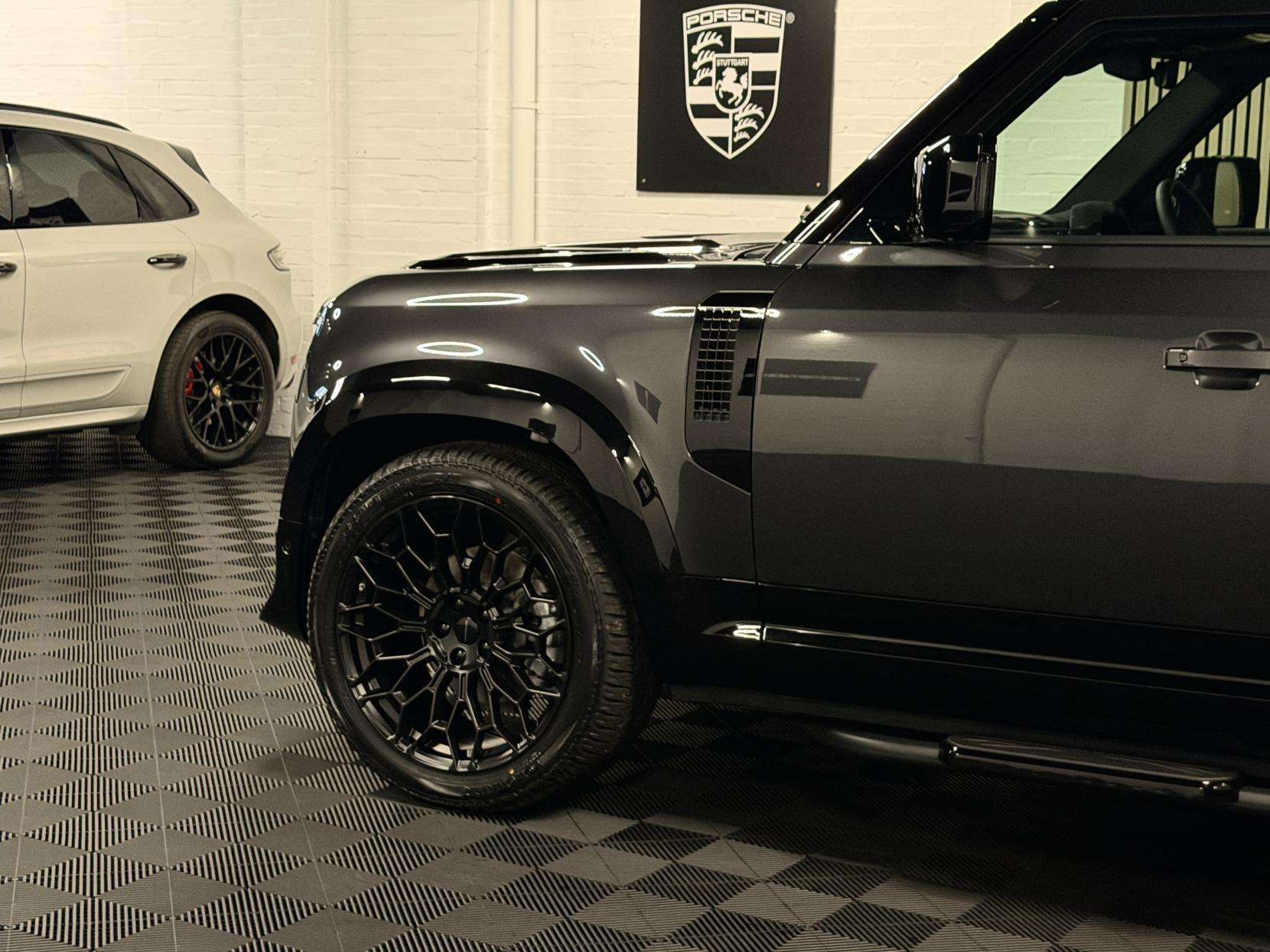 2025 LAND ROVER DEFENDER 110 2025 LAND ROVER DEFENDER 110