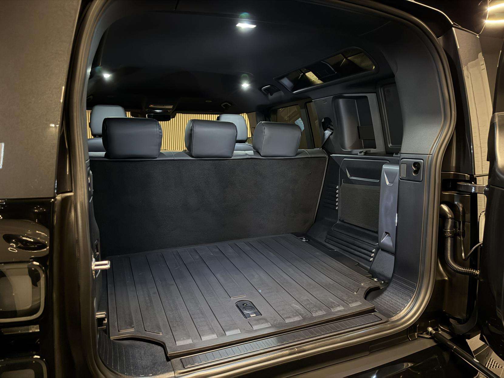 2025 LAND ROVER DEFENDER 110 2025 LAND ROVER DEFENDER 110