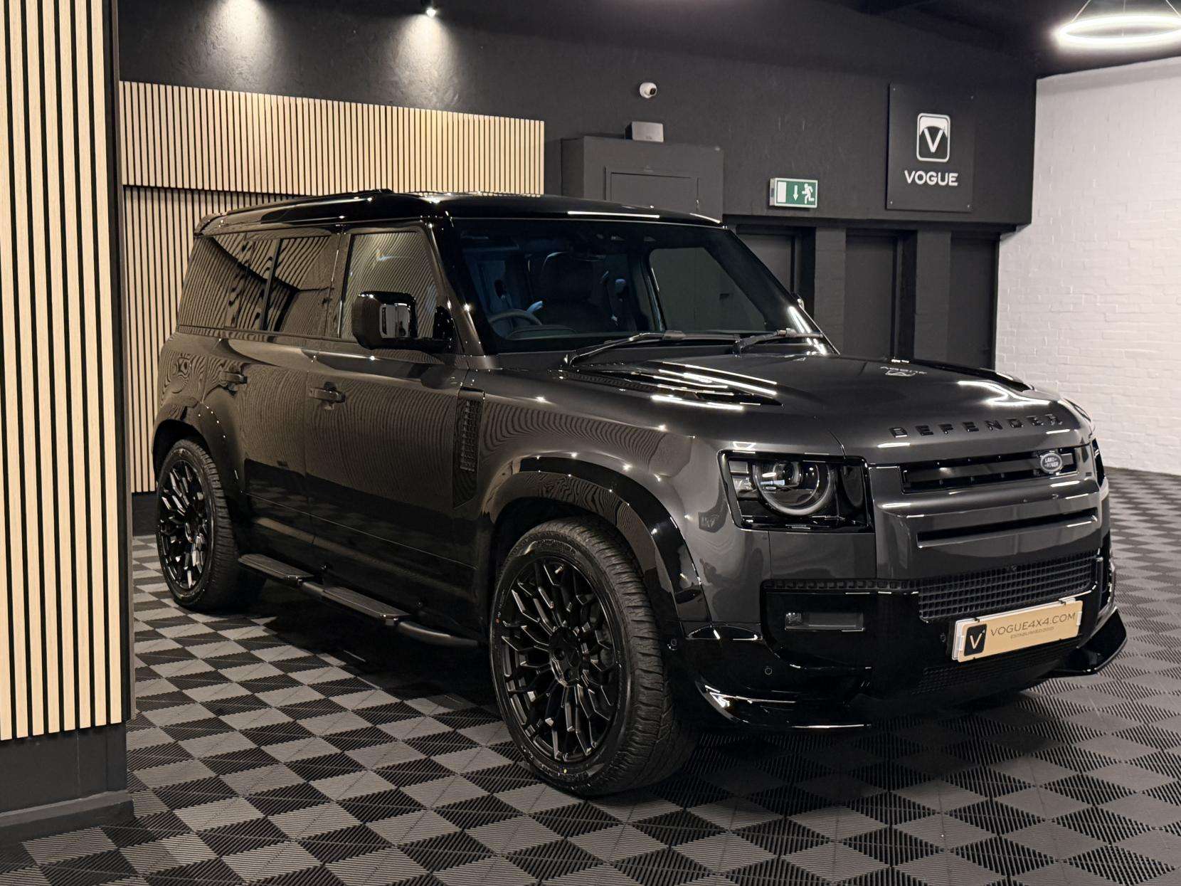 2025 LAND ROVER DEFENDER 110 2025 LAND ROVER DEFENDER 110