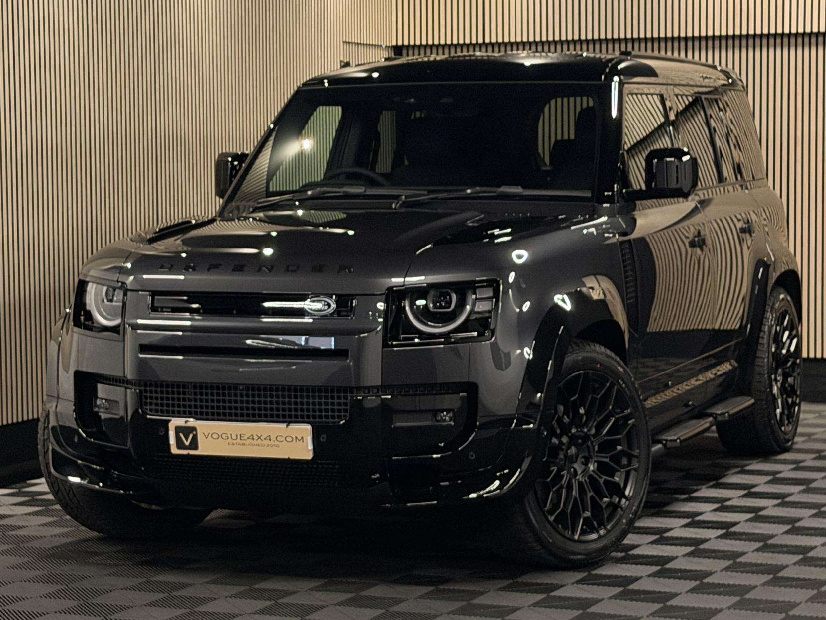 2025 LAND ROVER DEFENDER 110 2025 LAND ROVER DEFENDER 110