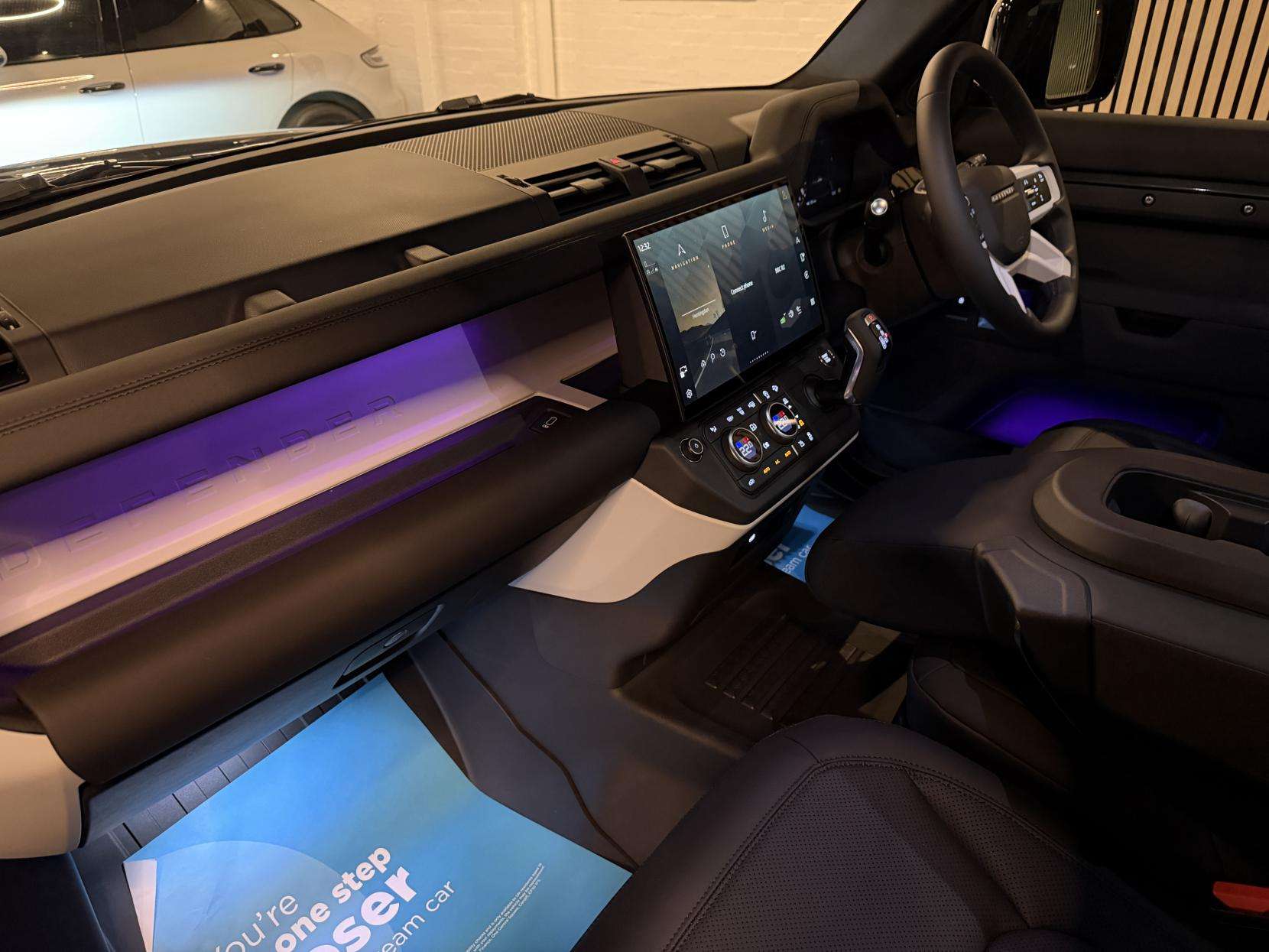 2025 LAND ROVER DEFENDER 110 2025 LAND ROVER DEFENDER 110