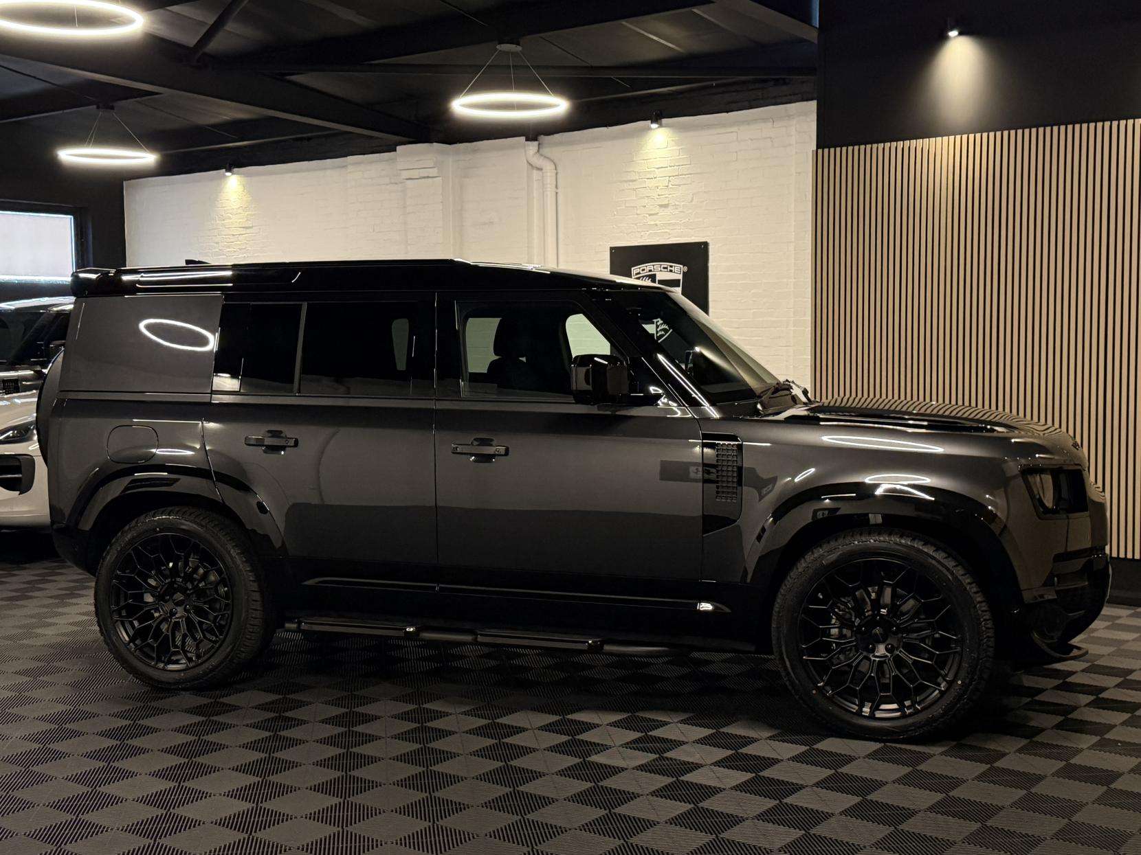 2025 LAND ROVER DEFENDER 110 2025 LAND ROVER DEFENDER 110