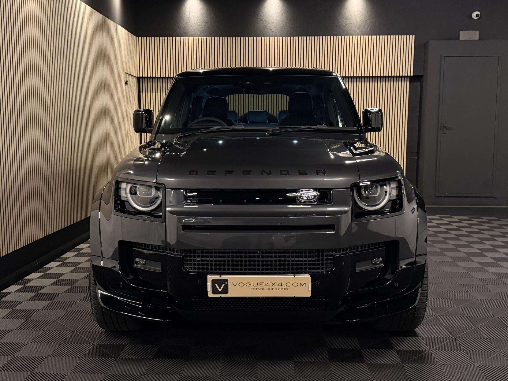 2025 LAND ROVER DEFENDER 110 2025 LAND ROVER DEFENDER 110