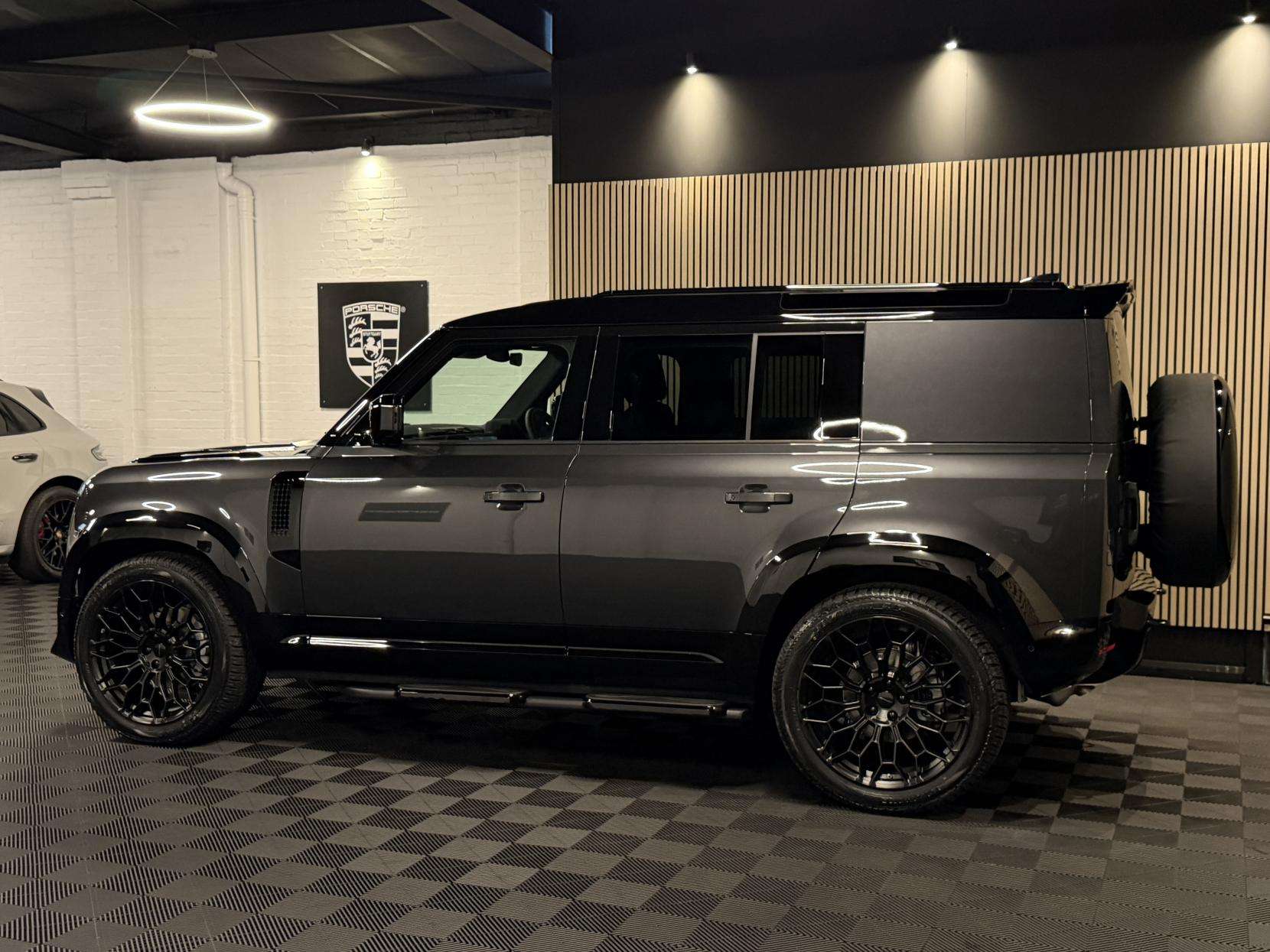 2025 LAND ROVER DEFENDER 110 2025 LAND ROVER DEFENDER 110