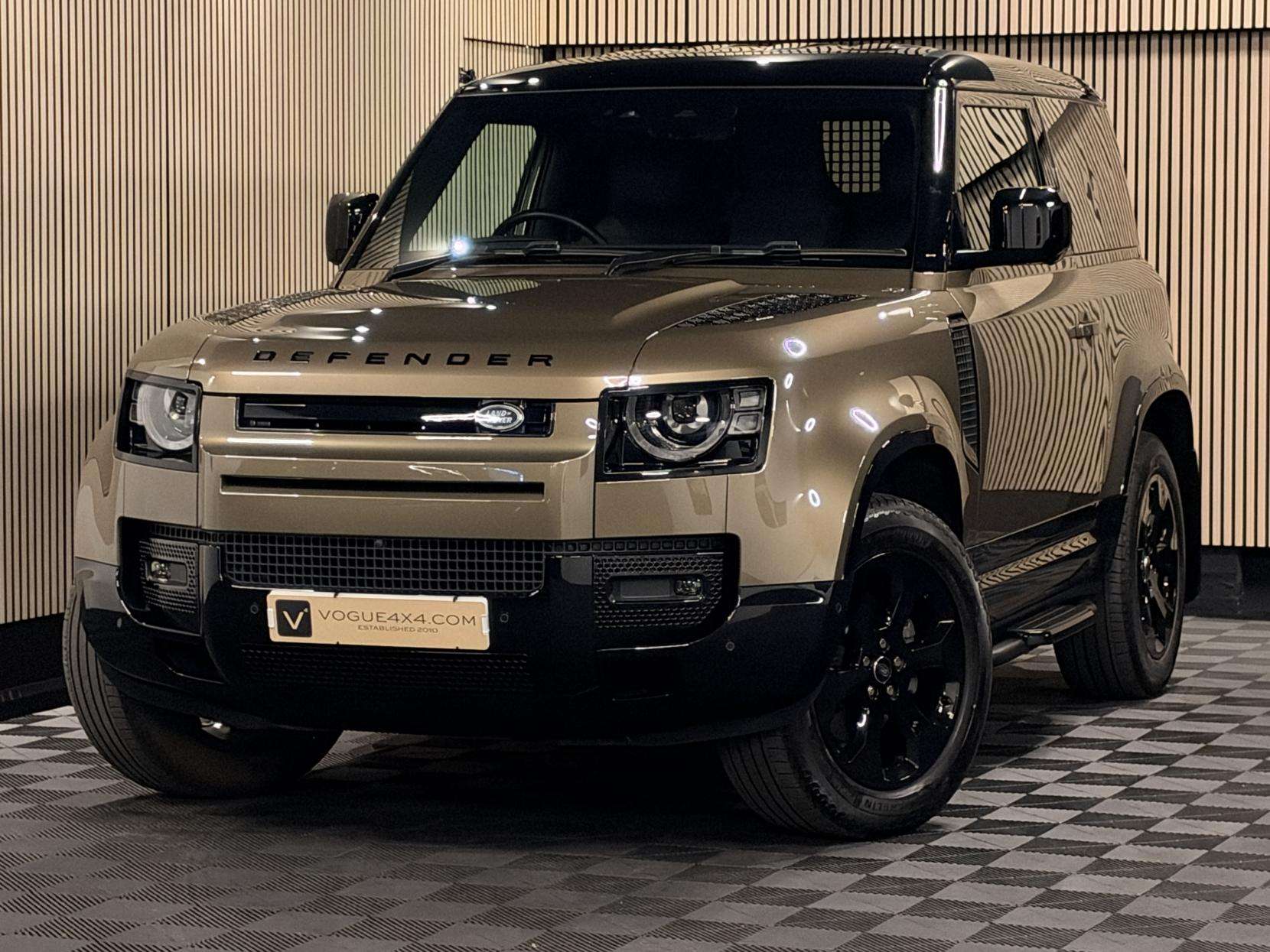 2024 LAND ROVER DEFENDER 90 2024 LAND ROVER DEFENDER 90
