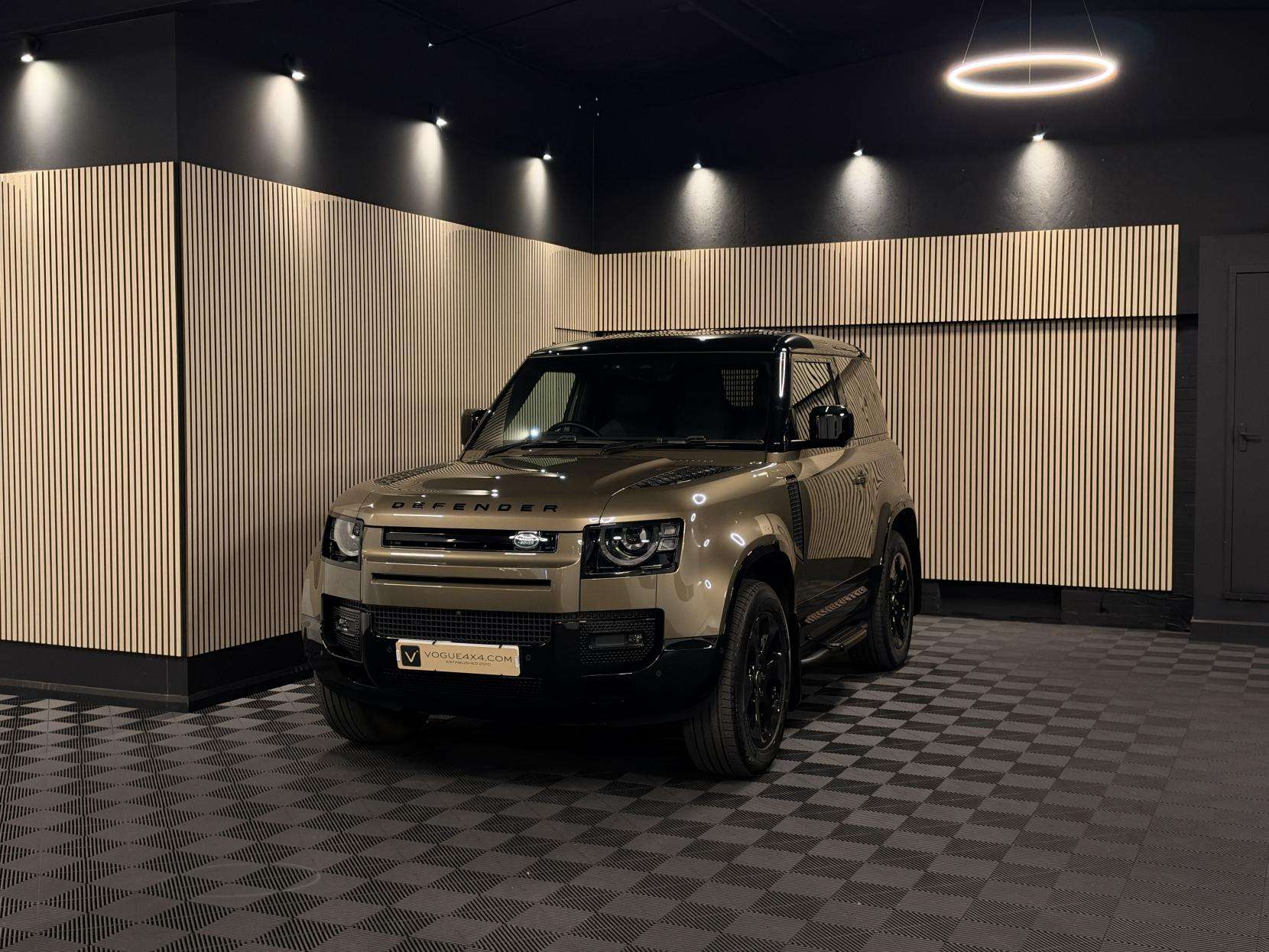 2024 LAND ROVER DEFENDER 90 2024 LAND ROVER DEFENDER 90