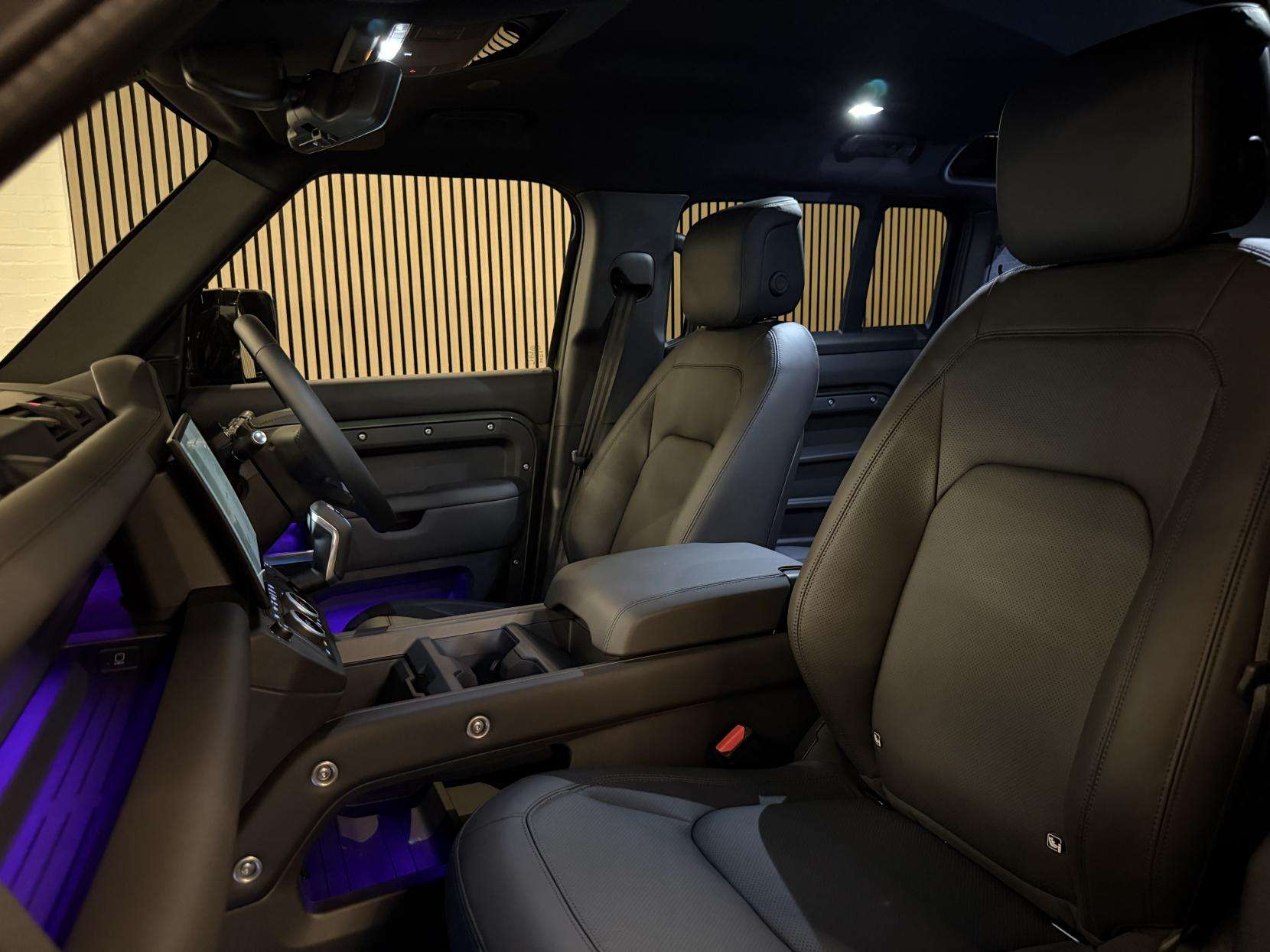 A 2026 LAND ROVER DEFENDER 110 3.0 D350 MHEV X-Dynamic HSE Hard Top SUV 5dr Diesel Auto 4WD MWB Euro 6 (s/s) (350 ps) A 2026 LAND ROVER DEFENDER 110 3.0 D350 MHEV X-Dynamic HSE Hard Top SUV 5dr Diesel Auto 4WD MWB Euro 6 (s/s) (350 ps)
