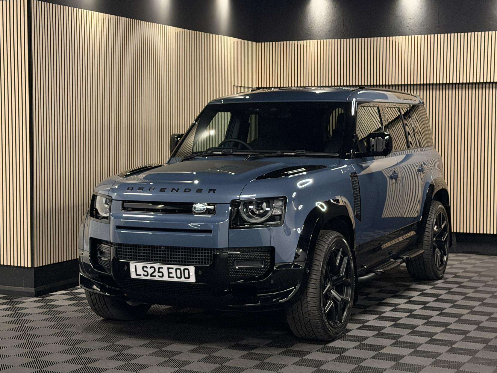 2025 LAND ROVER DEFENDER 110 2025 LAND ROVER DEFENDER 110