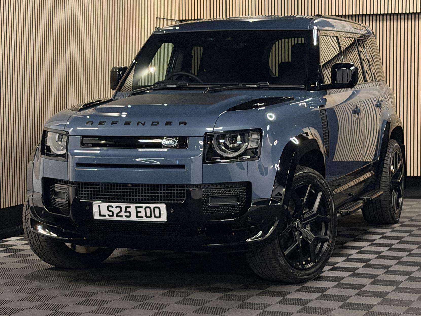 2025 LAND ROVER DEFENDER 110 2025 LAND ROVER DEFENDER 110