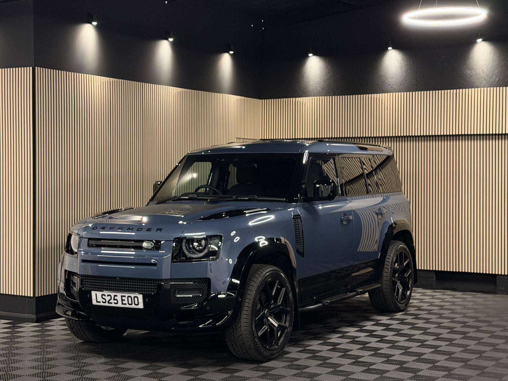 2025 LAND ROVER DEFENDER 110 2025 LAND ROVER DEFENDER 110