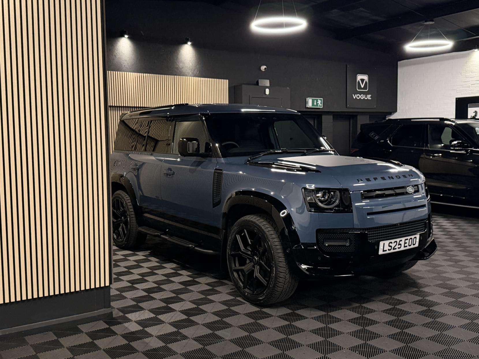 2025 LAND ROVER DEFENDER 110 2025 LAND ROVER DEFENDER 110