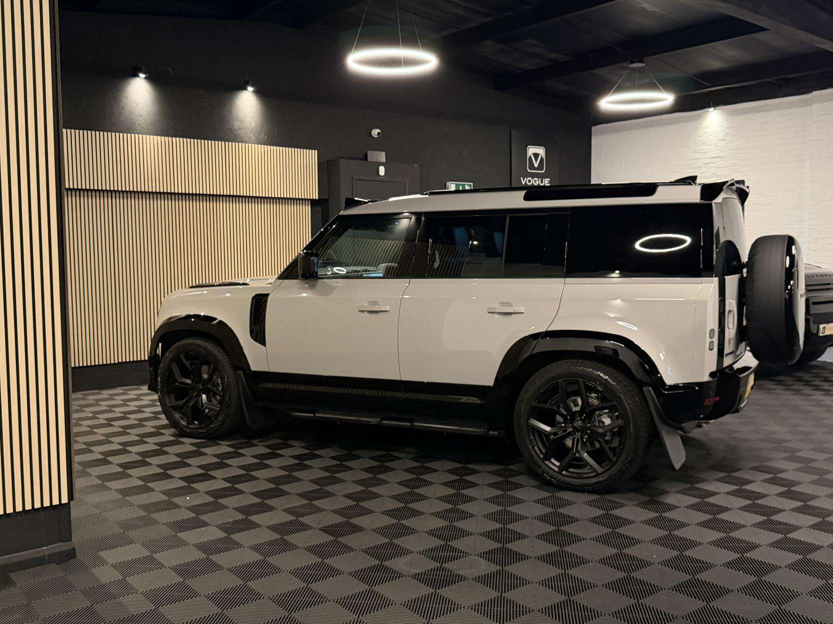 2026 LAND ROVER DEFENDER 110 2026 LAND ROVER DEFENDER 110