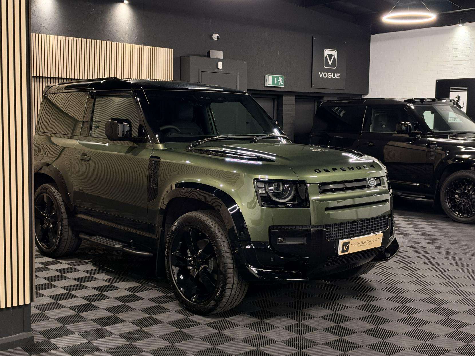 2026 LAND ROVER DEFENDER 90 2026 LAND ROVER DEFENDER 90