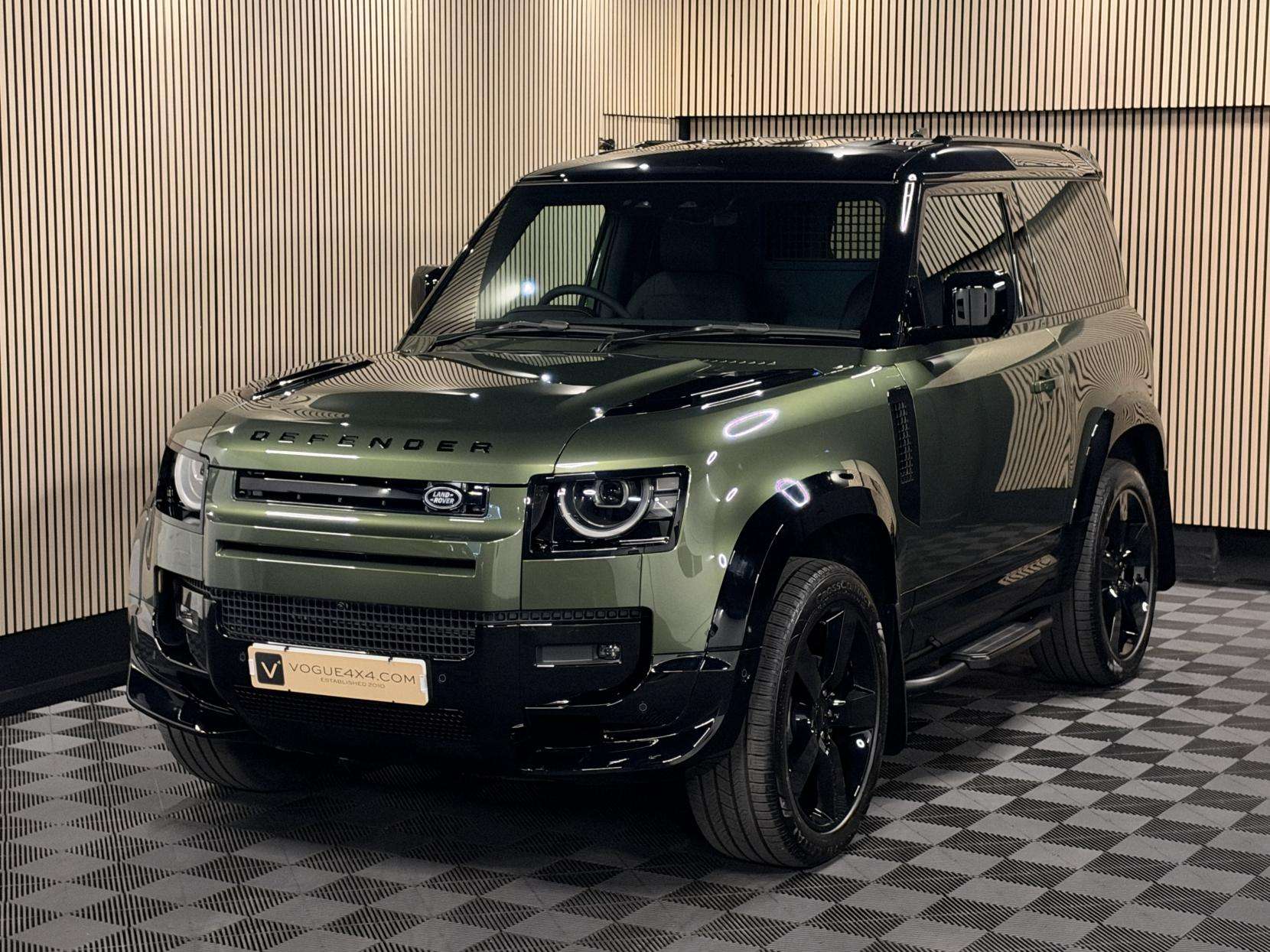 2026 LAND ROVER DEFENDER 90 2026 LAND ROVER DEFENDER 90
