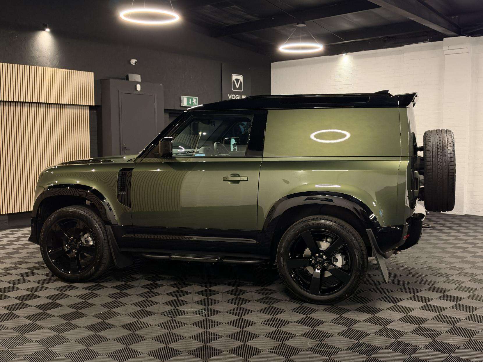 2026 LAND ROVER DEFENDER 90 2026 LAND ROVER DEFENDER 90
