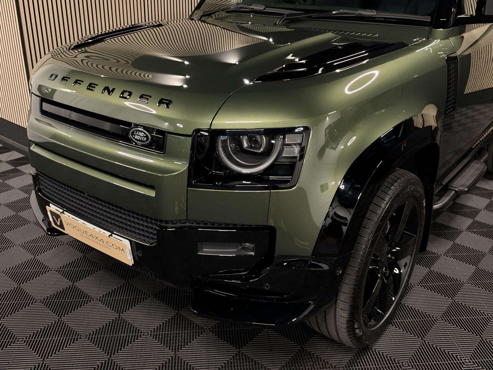 2026 LAND ROVER DEFENDER 90 2026 LAND ROVER DEFENDER 90