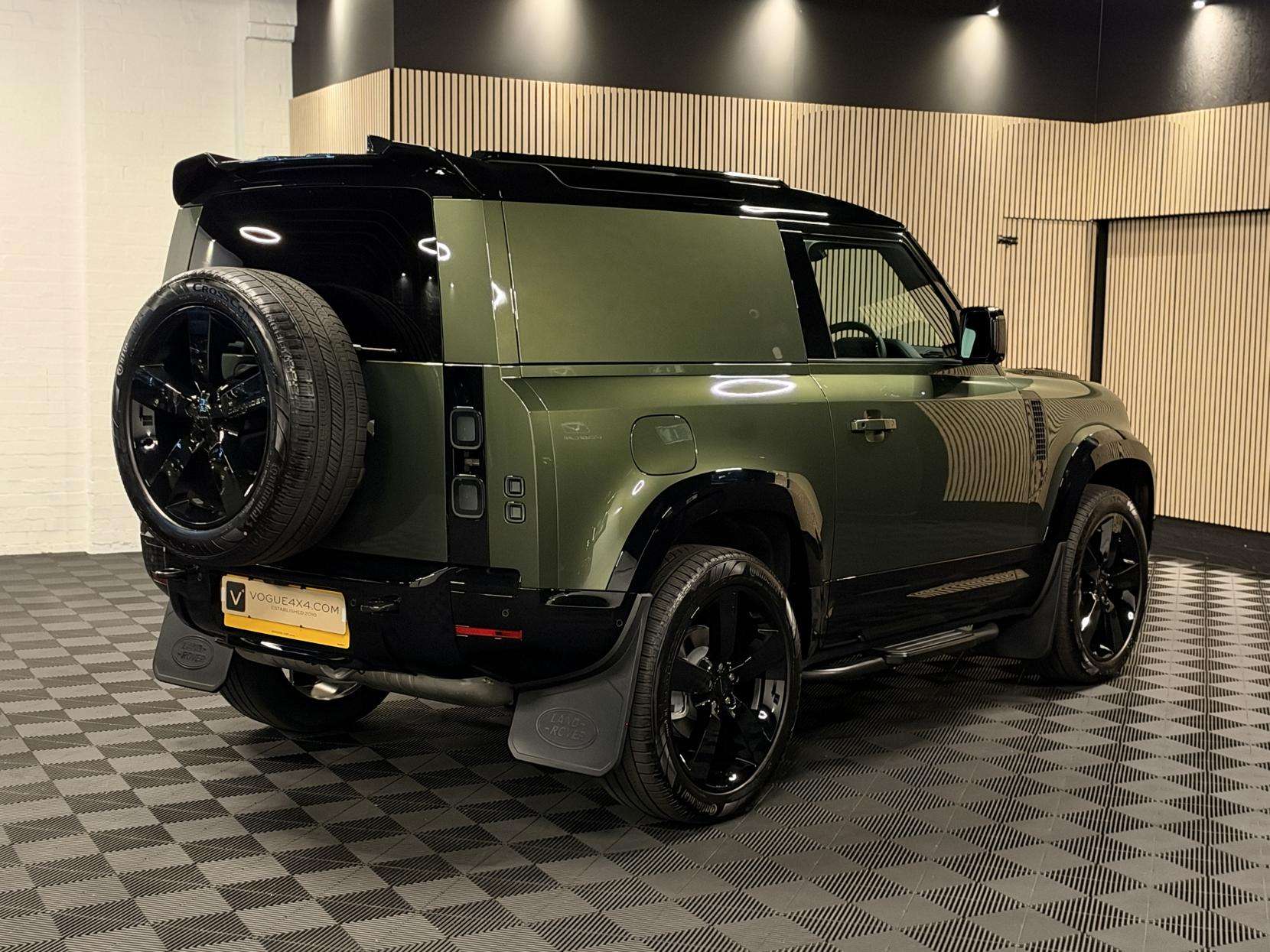 2026 LAND ROVER DEFENDER 90 2026 LAND ROVER DEFENDER 90