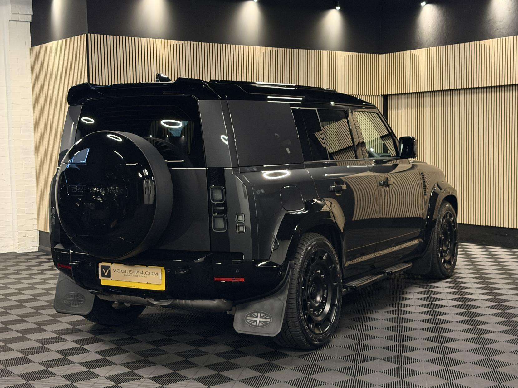 2026 LAND ROVER DEFENDER 110 2026 LAND ROVER DEFENDER 110