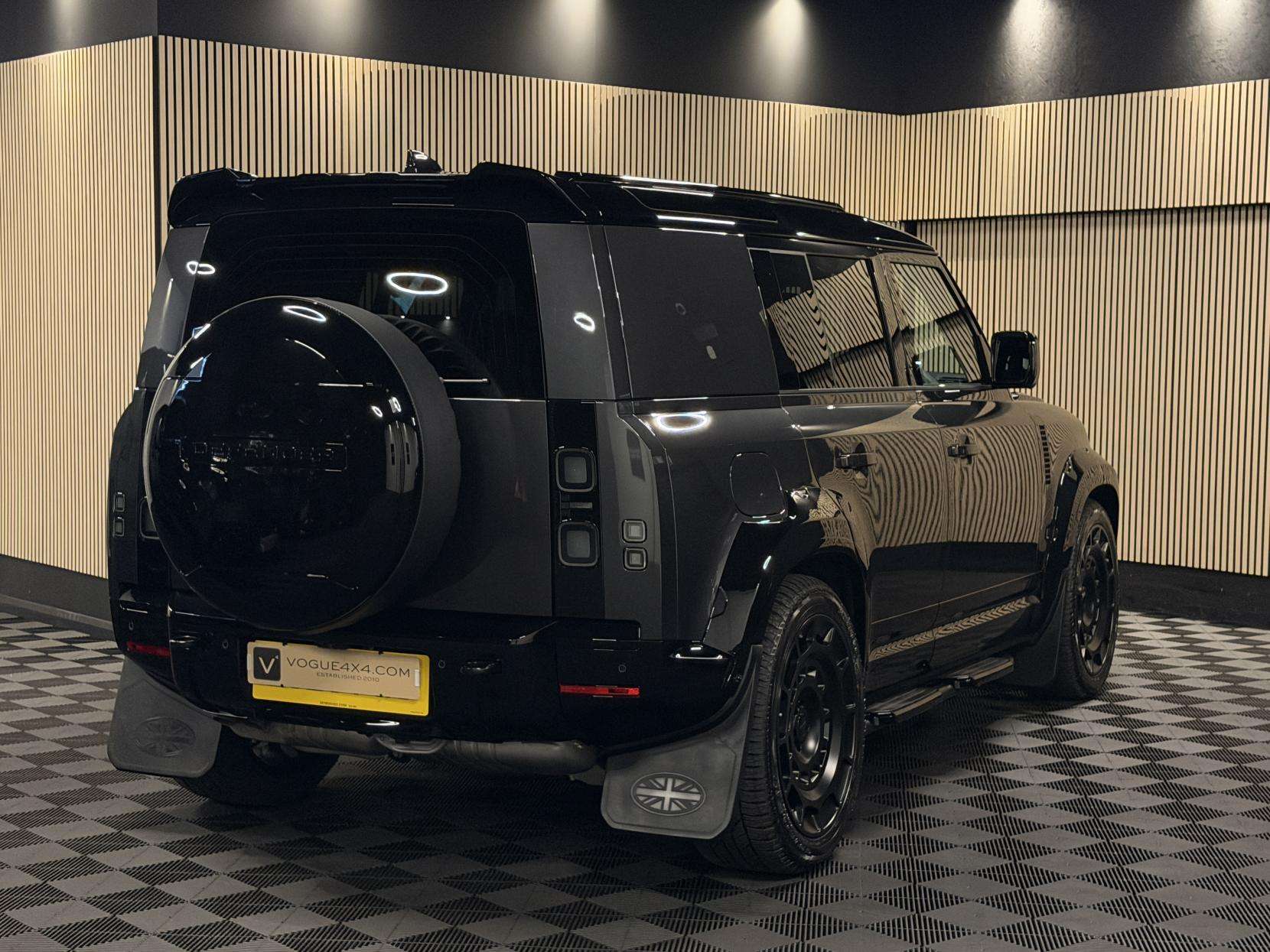 2026 LAND ROVER DEFENDER 110 2026 LAND ROVER DEFENDER 110