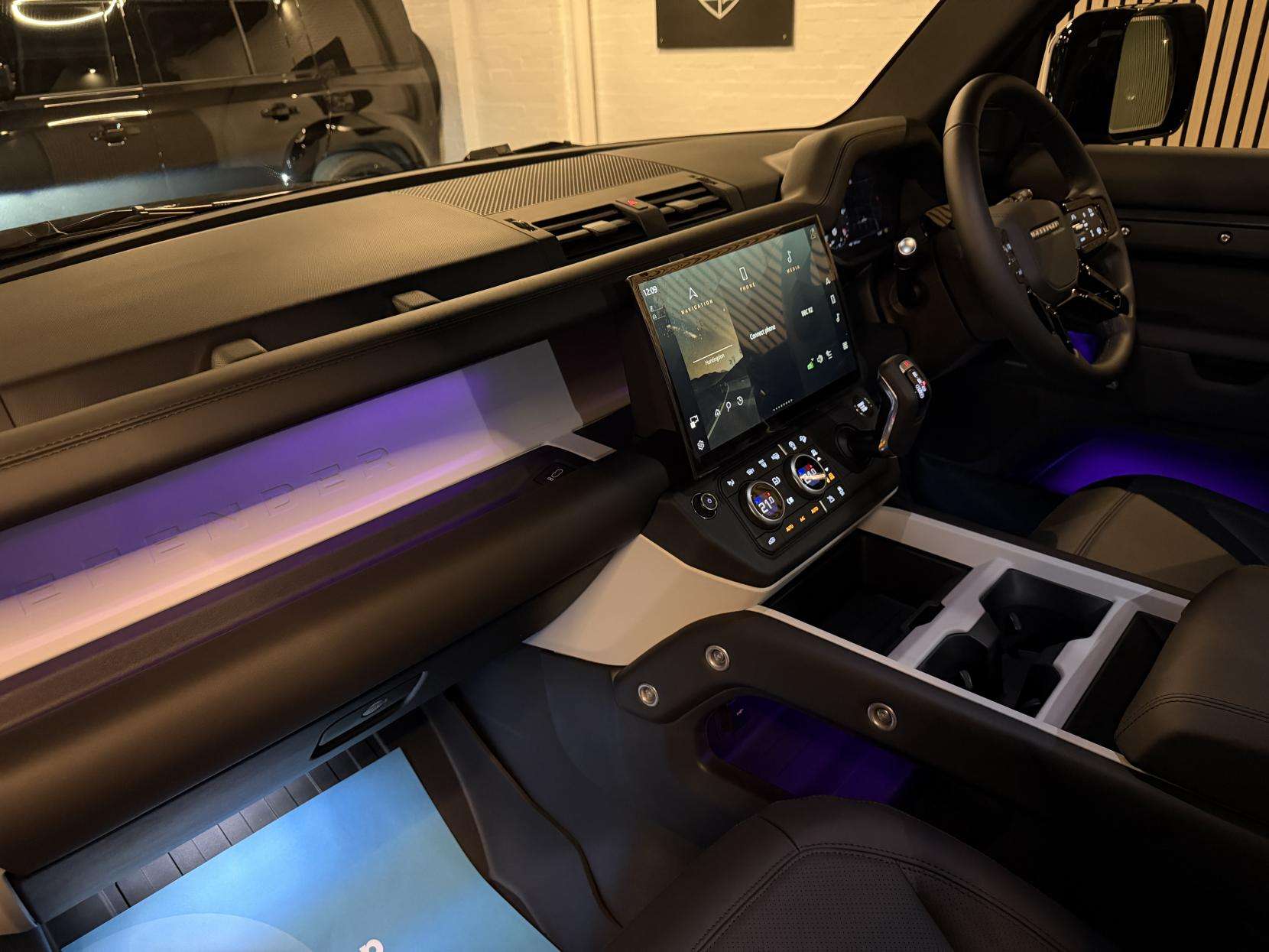 2026 LAND ROVER DEFENDER 110 2026 LAND ROVER DEFENDER 110