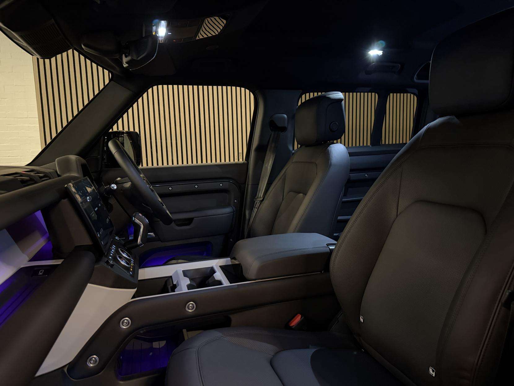 A 2026 LAND ROVER DEFENDER 110 3.0 D250 MHEV X-Dynamic HSE Hard Top SUV 5dr Diesel Auto 4WD MWB Euro 6 (s/s) (249 ps) A 2026 LAND ROVER DEFENDER 110 3.0 D250 MHEV X-Dynamic HSE Hard Top SUV 5dr Diesel Auto 4WD MWB Euro 6 (s/s) (249 ps)