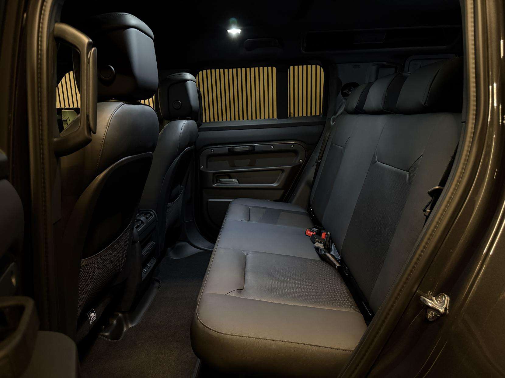 2026 LAND ROVER DEFENDER 110 2026 LAND ROVER DEFENDER 110