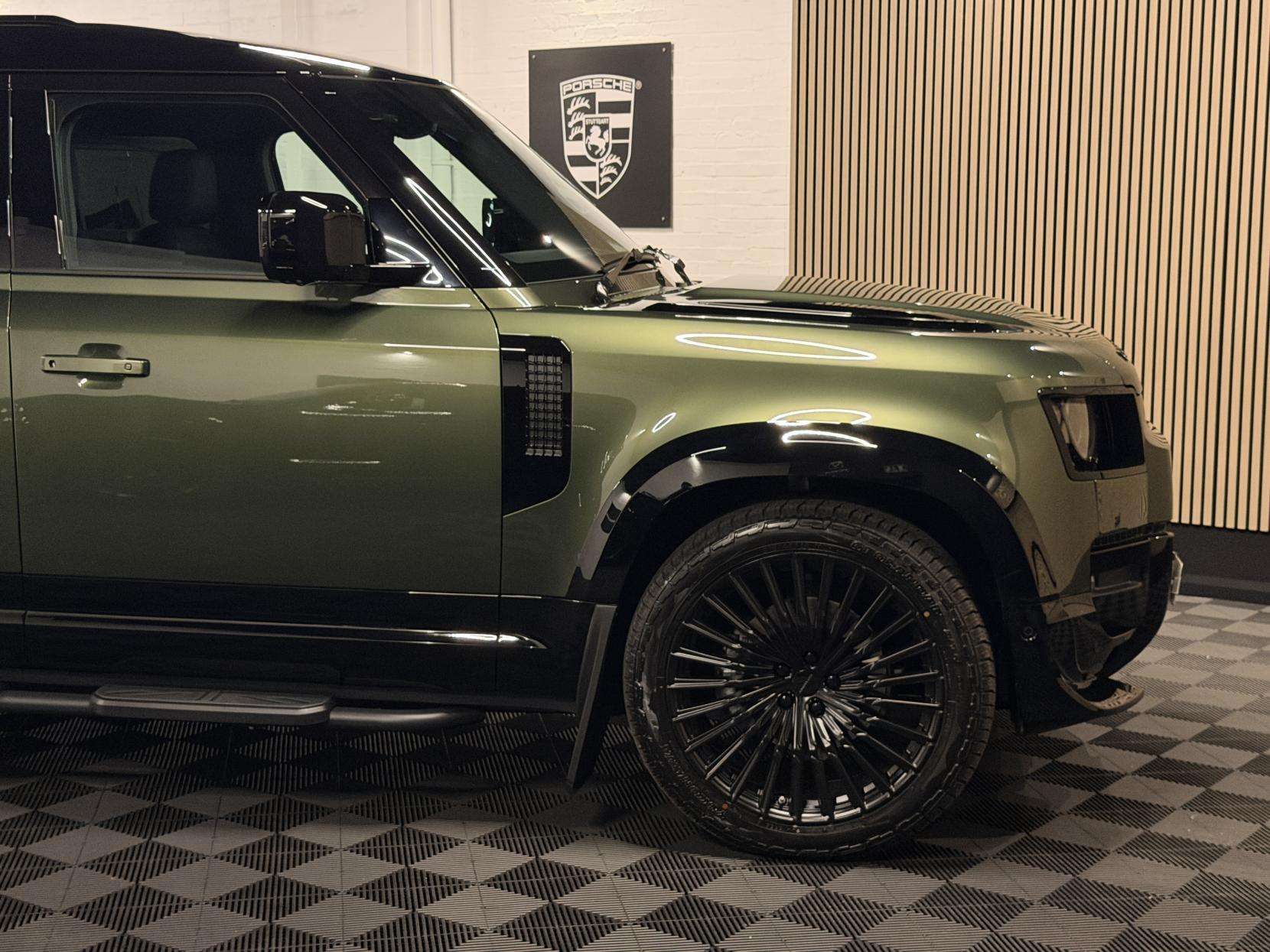 2026 LAND ROVER DEFENDER 110 2026 LAND ROVER DEFENDER 110