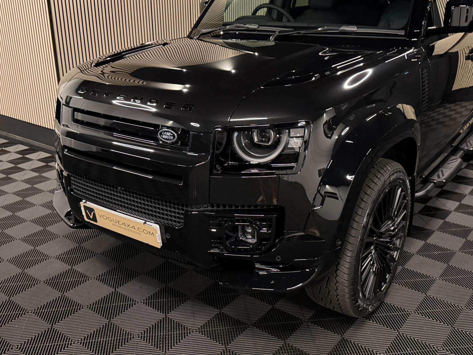 2026 LAND ROVER DEFENDER 110 2026 LAND ROVER DEFENDER 110