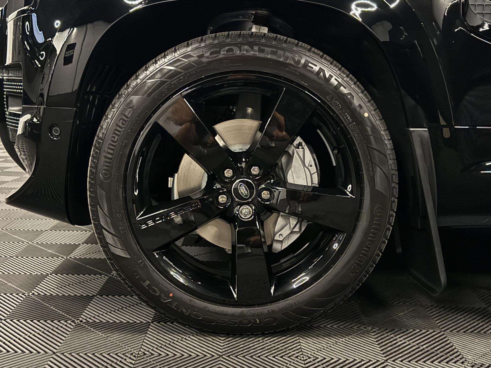 2025 LAND ROVER DEFENDER 110 2025 LAND ROVER DEFENDER 110