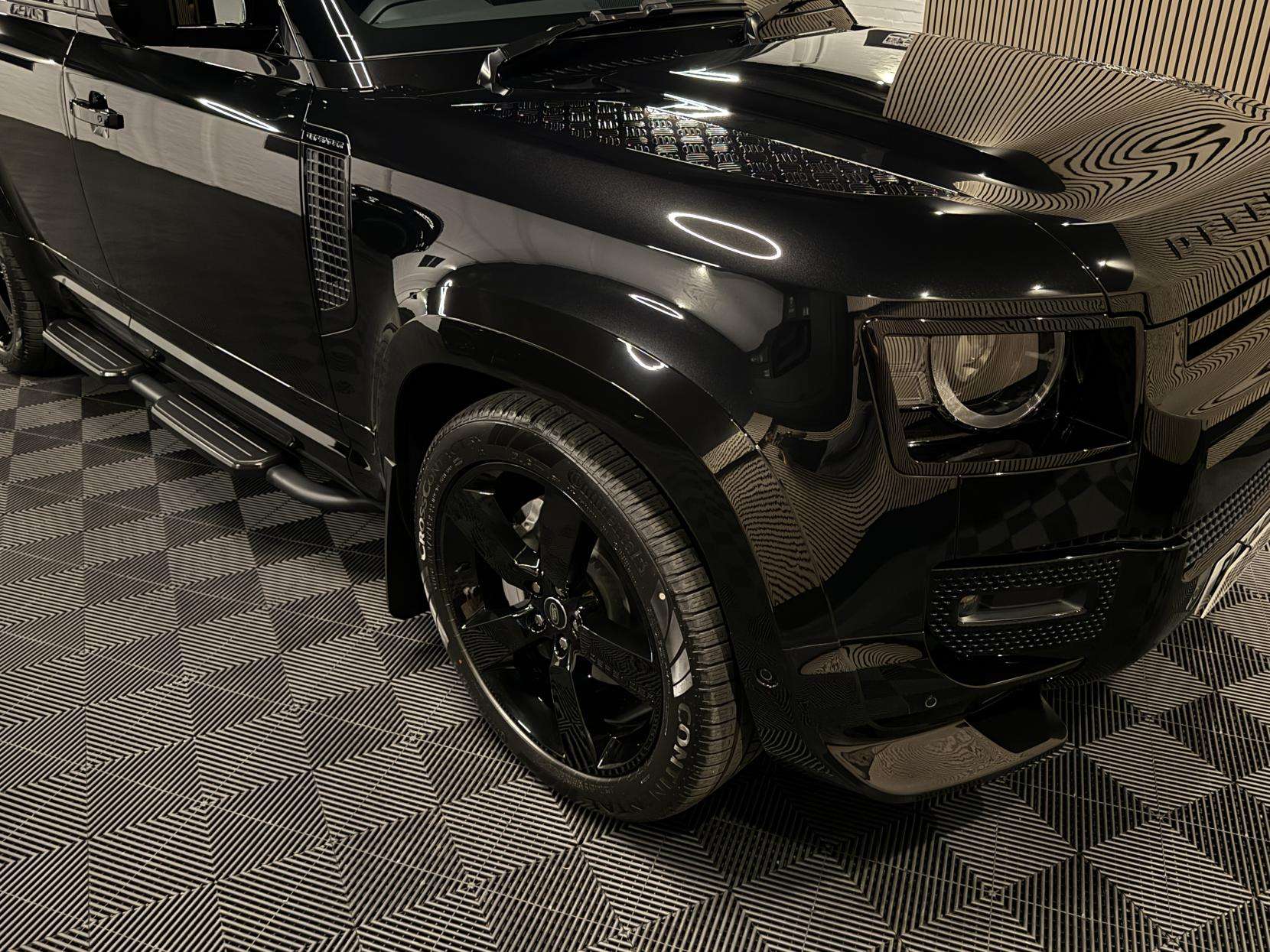 2025 LAND ROVER DEFENDER 110 2025 LAND ROVER DEFENDER 110