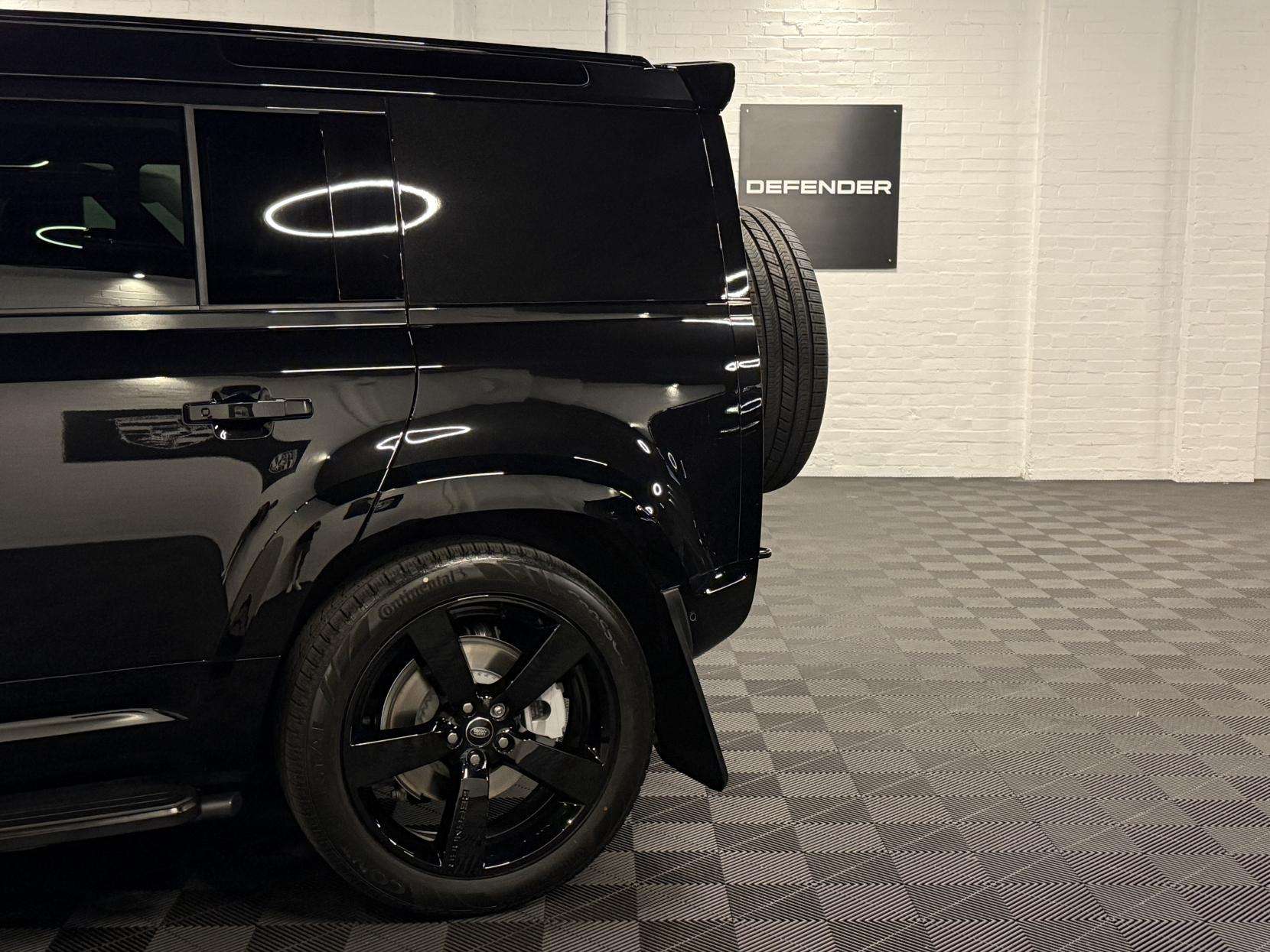 2025 LAND ROVER DEFENDER 110 2025 LAND ROVER DEFENDER 110