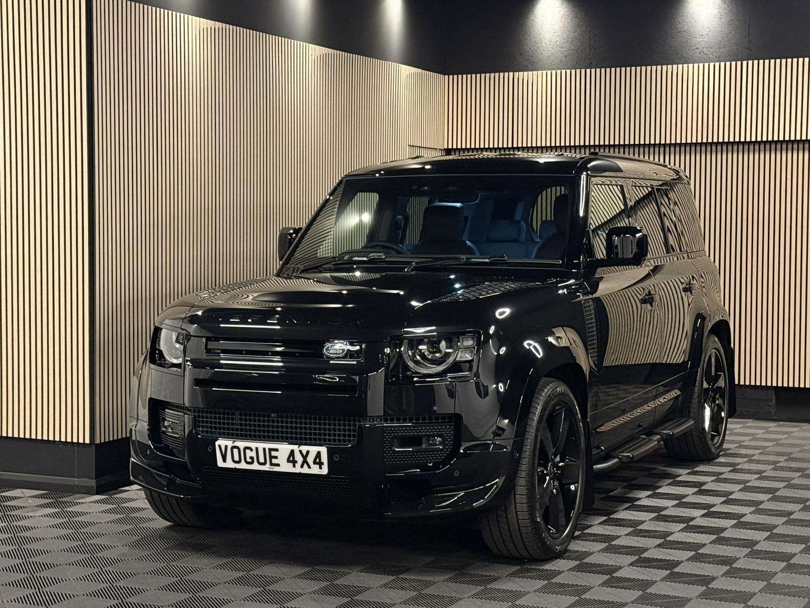 2025 LAND ROVER DEFENDER 110 2025 LAND ROVER DEFENDER 110