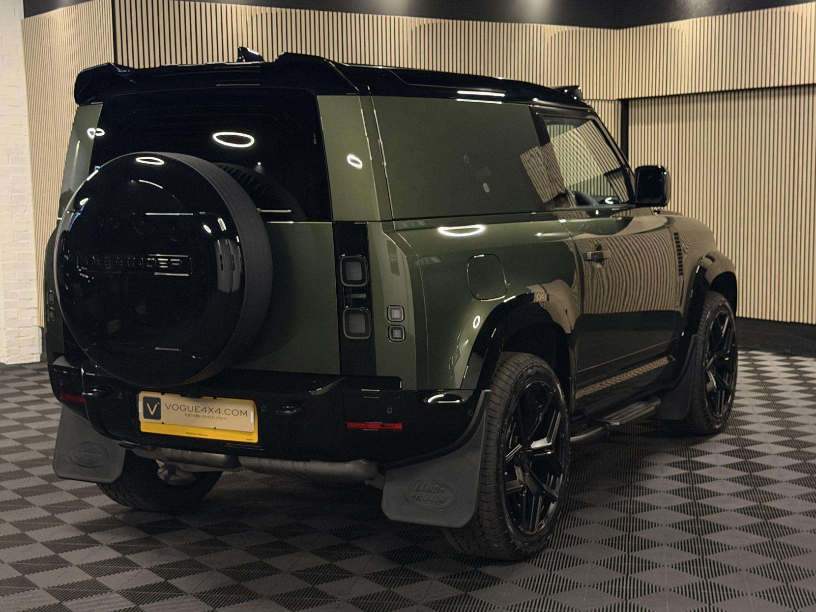 2026 LAND ROVER DEFENDER 90 2026 LAND ROVER DEFENDER 90
